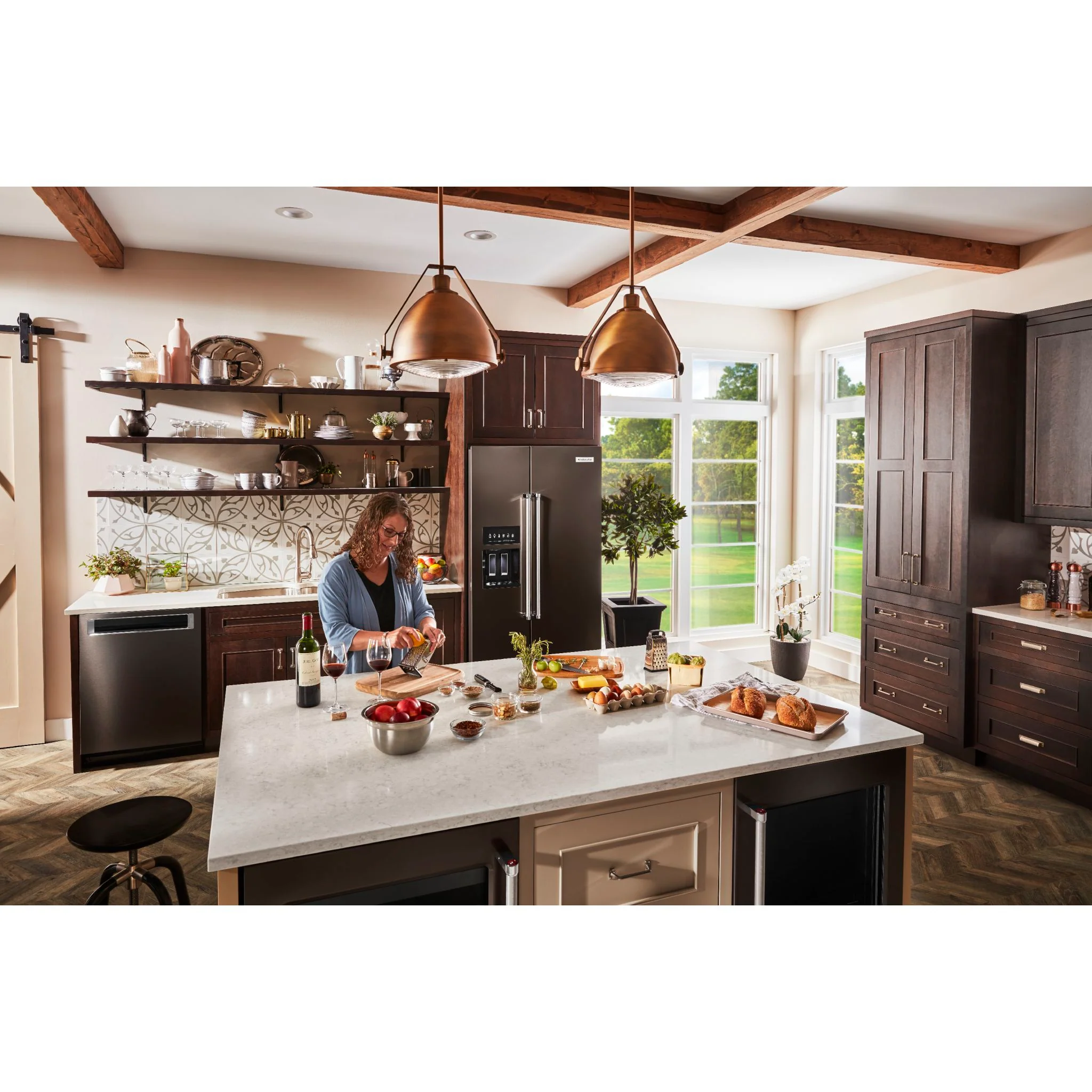 KitchenAid  22.6 cu.. ft. Counter-Depth Side-by-Side Refrigerator with Exterior Ice and Water - Black Stainless (KRSC703HBS) - Image 21