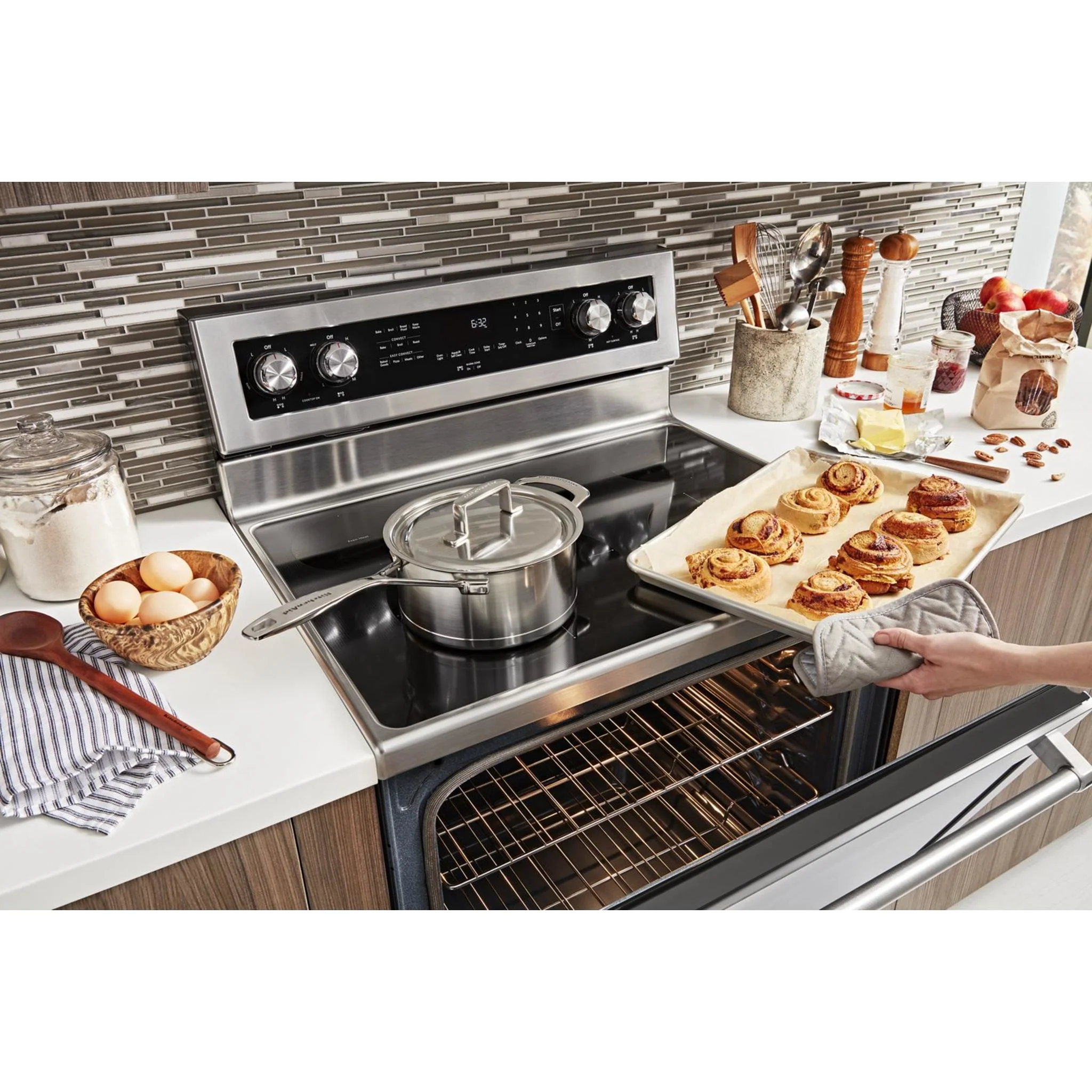 KitchenAid 30" 5-Element Electric Convection Range - Stainless Steel (YKFEG500ESS) - Image 9