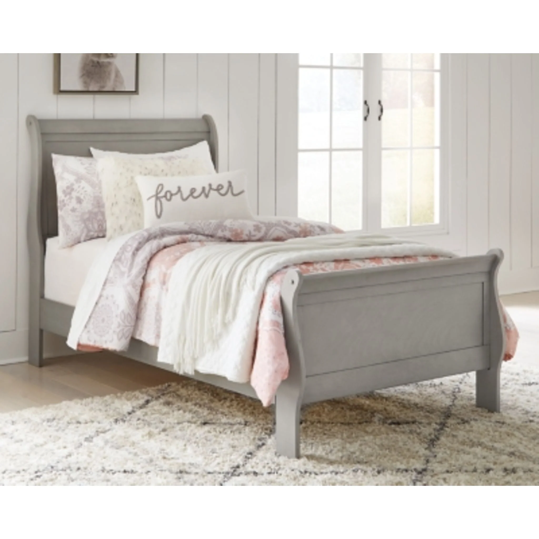 Kordasky Sleigh Bed - Image 5