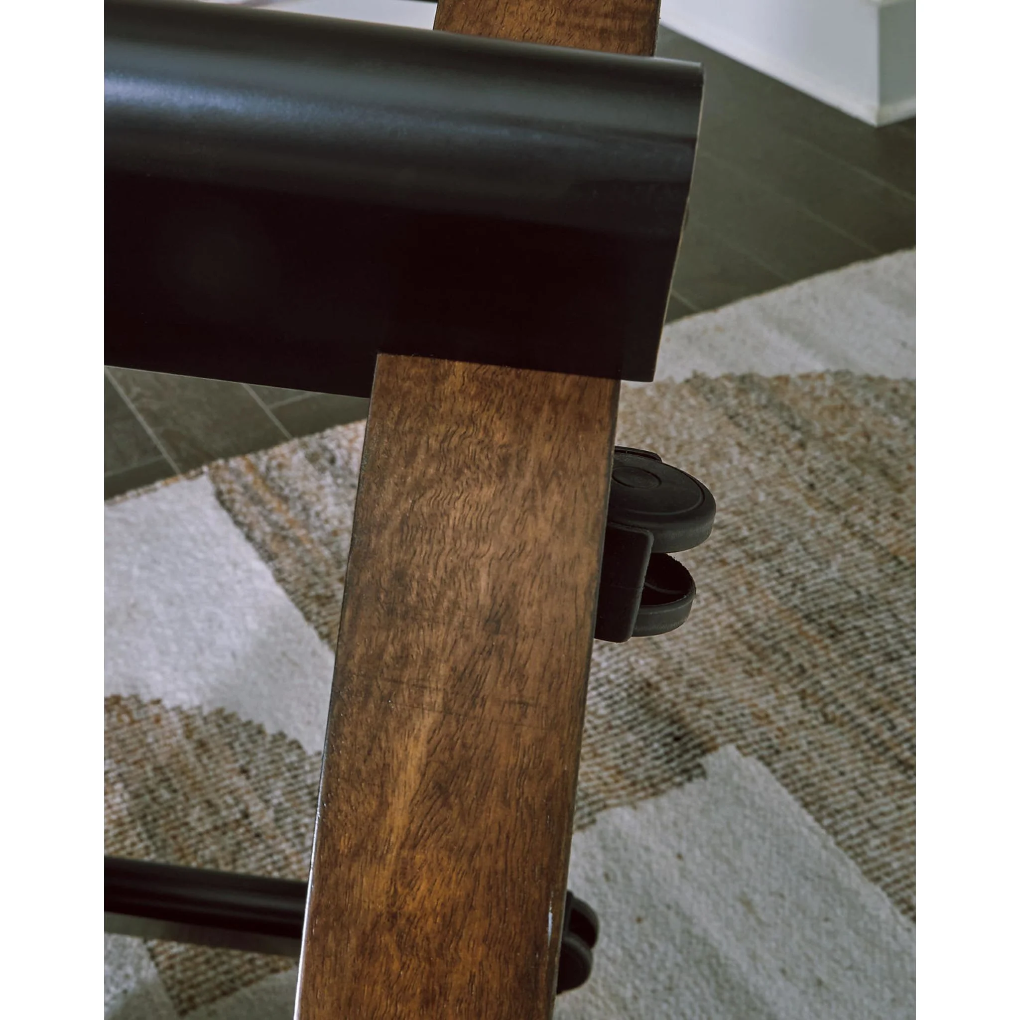 Kraeburn Coffee Table - Image 4