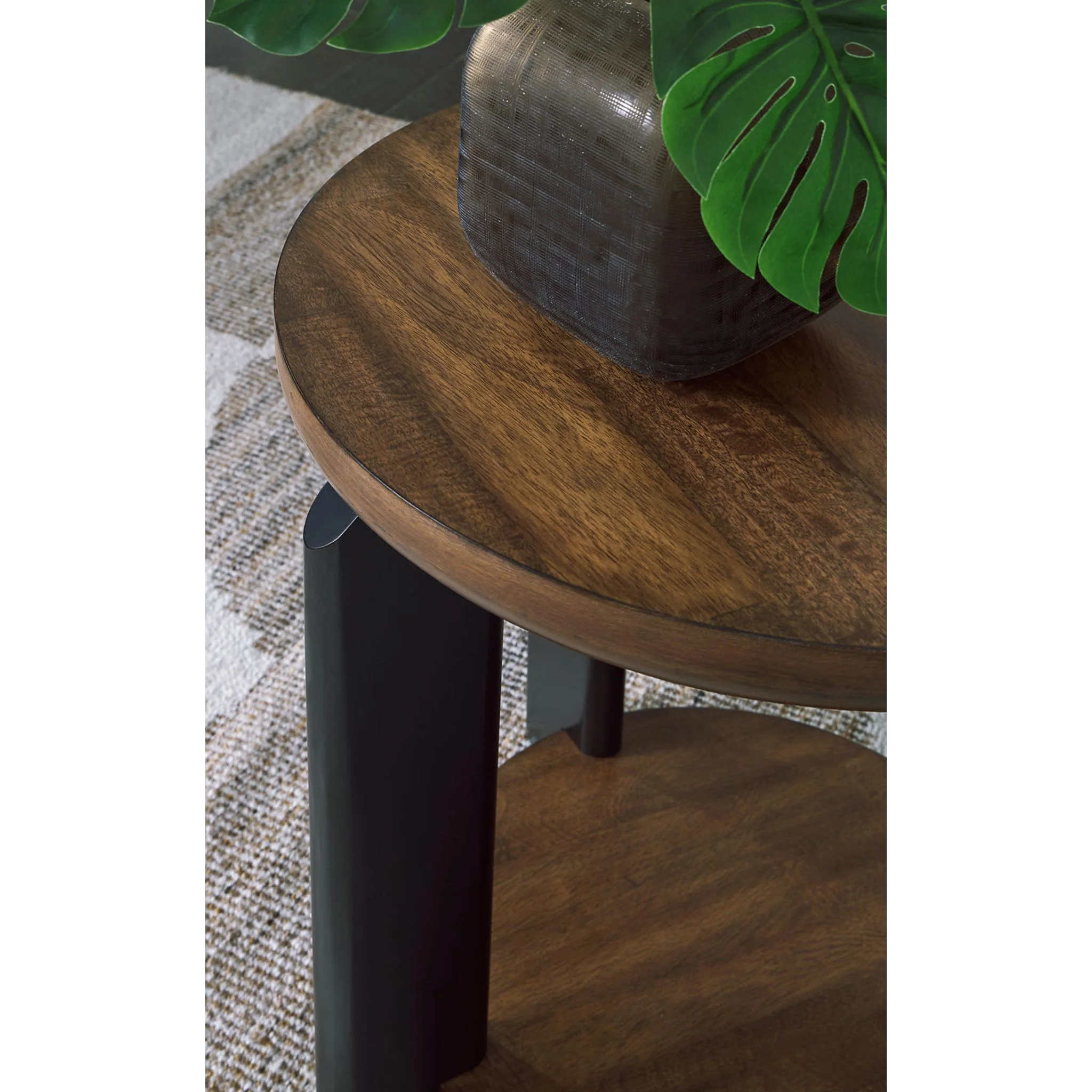Kraeburn End Table - Image 6