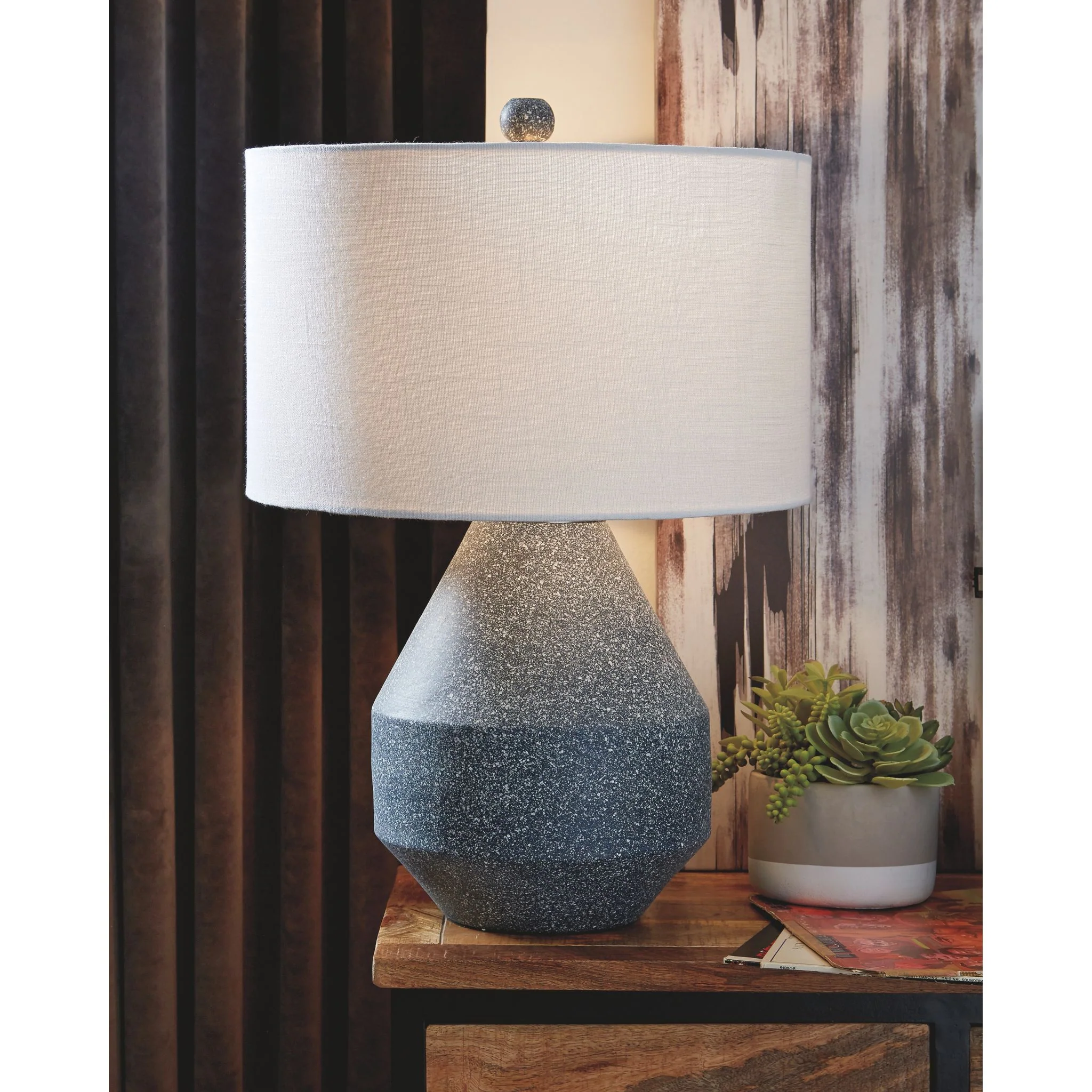 Kristeva Table Lamp (Single) - Image 2