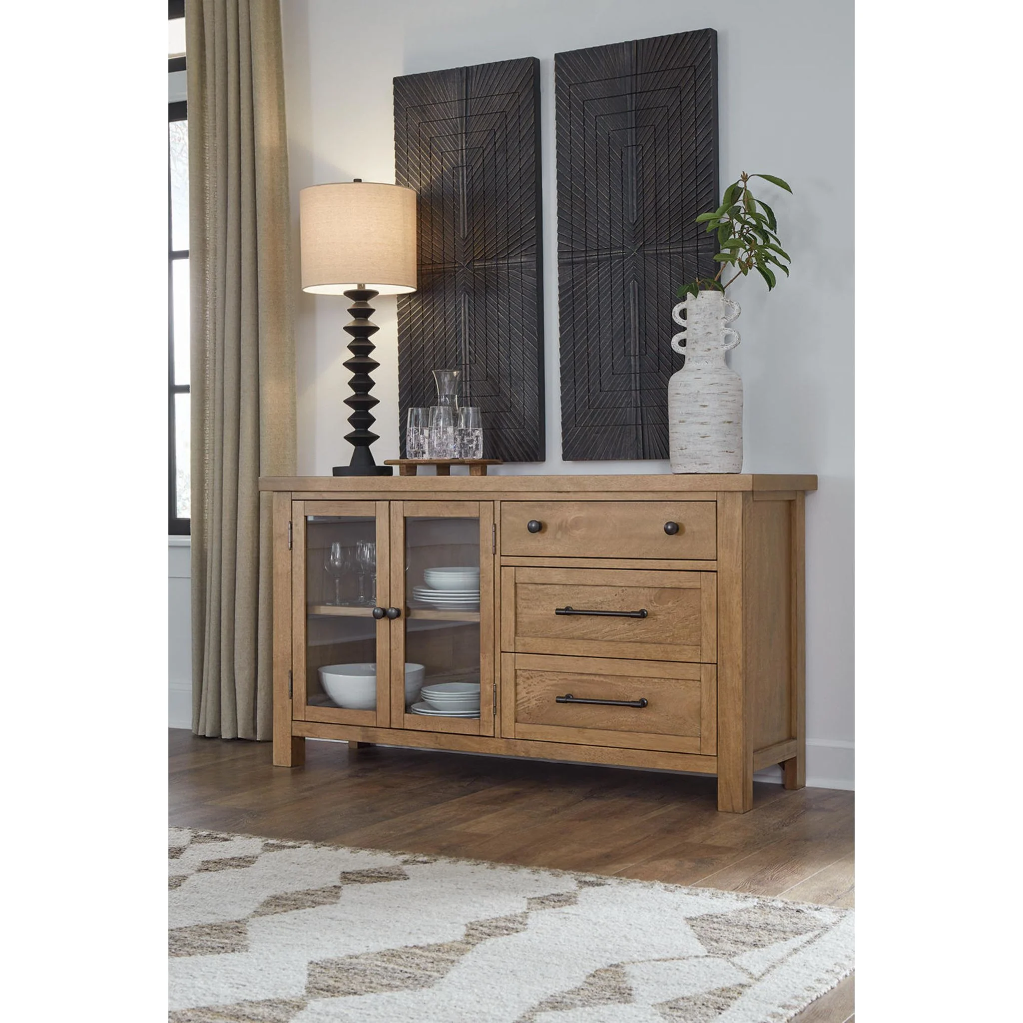 Kristiland-Exclusive Dining Server - Image 2
