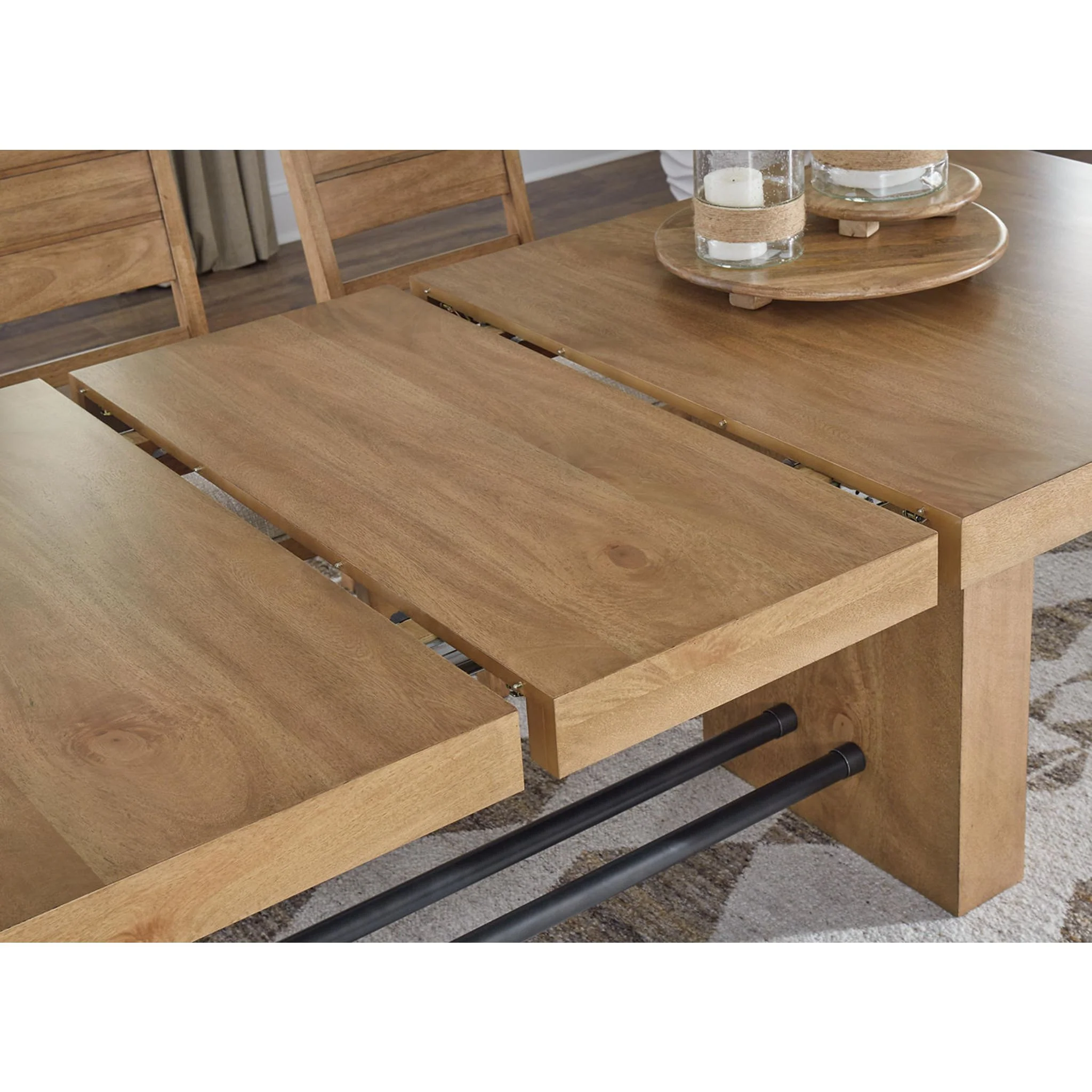 Kristiland-Exclusive Dining Set - Image 32