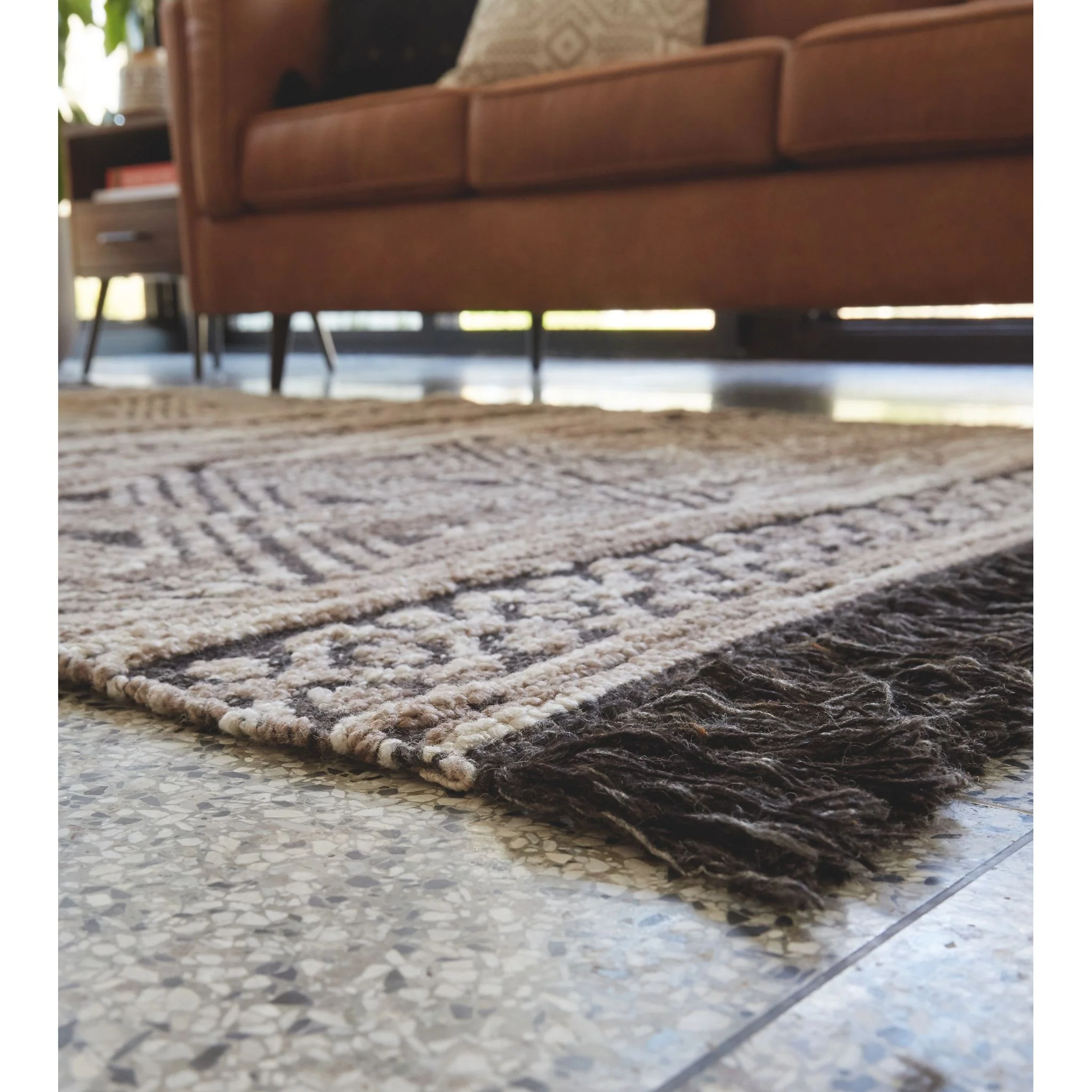 Kylin Area Rug - Image 3