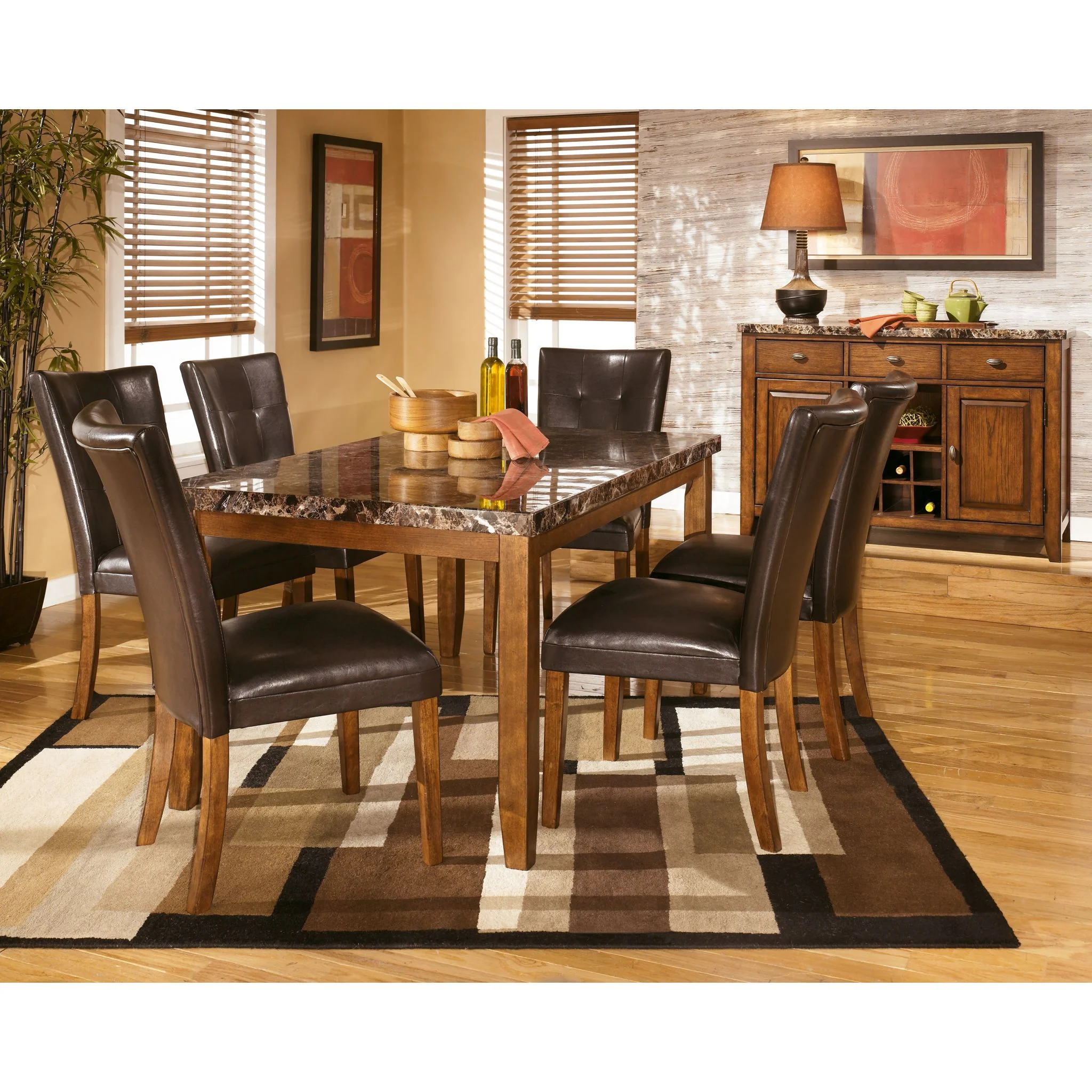 Lacey Dining Table - Image 3