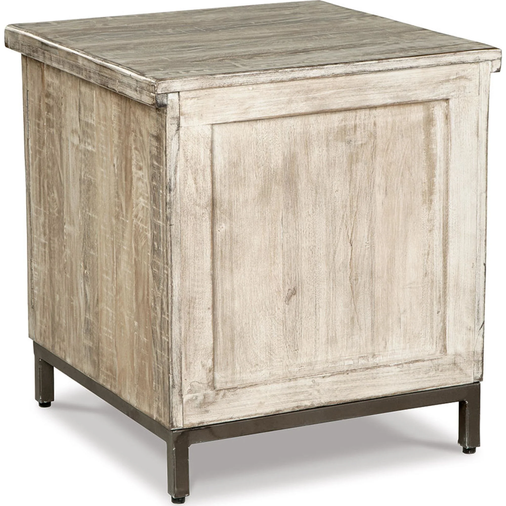 Laddford Accent Cabinet - Image 12