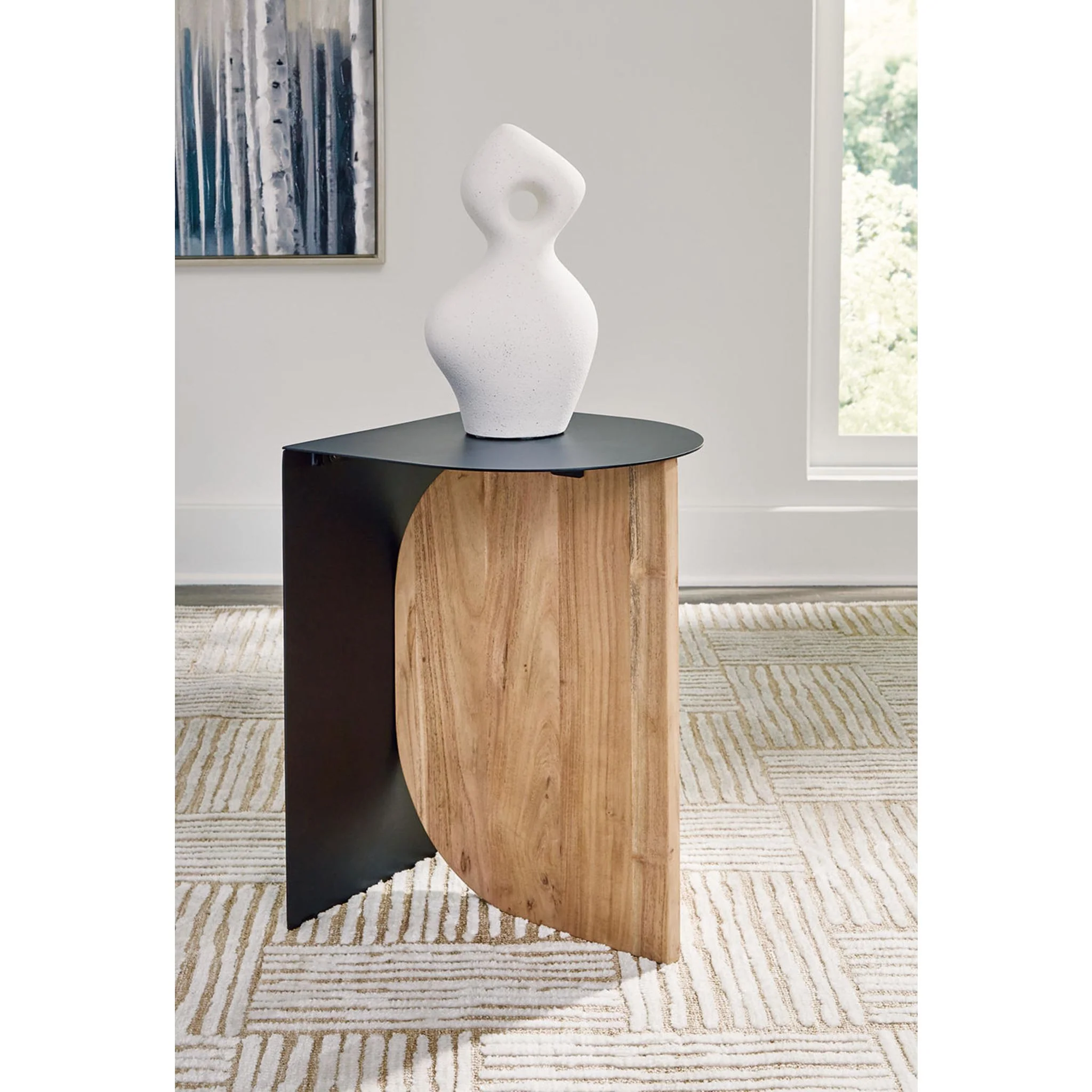 Ladgate Accent Table - Image 2