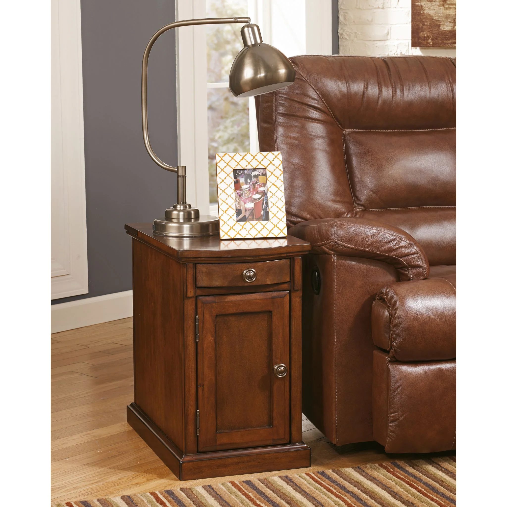 Laflorn Chairside End Table - Image 5