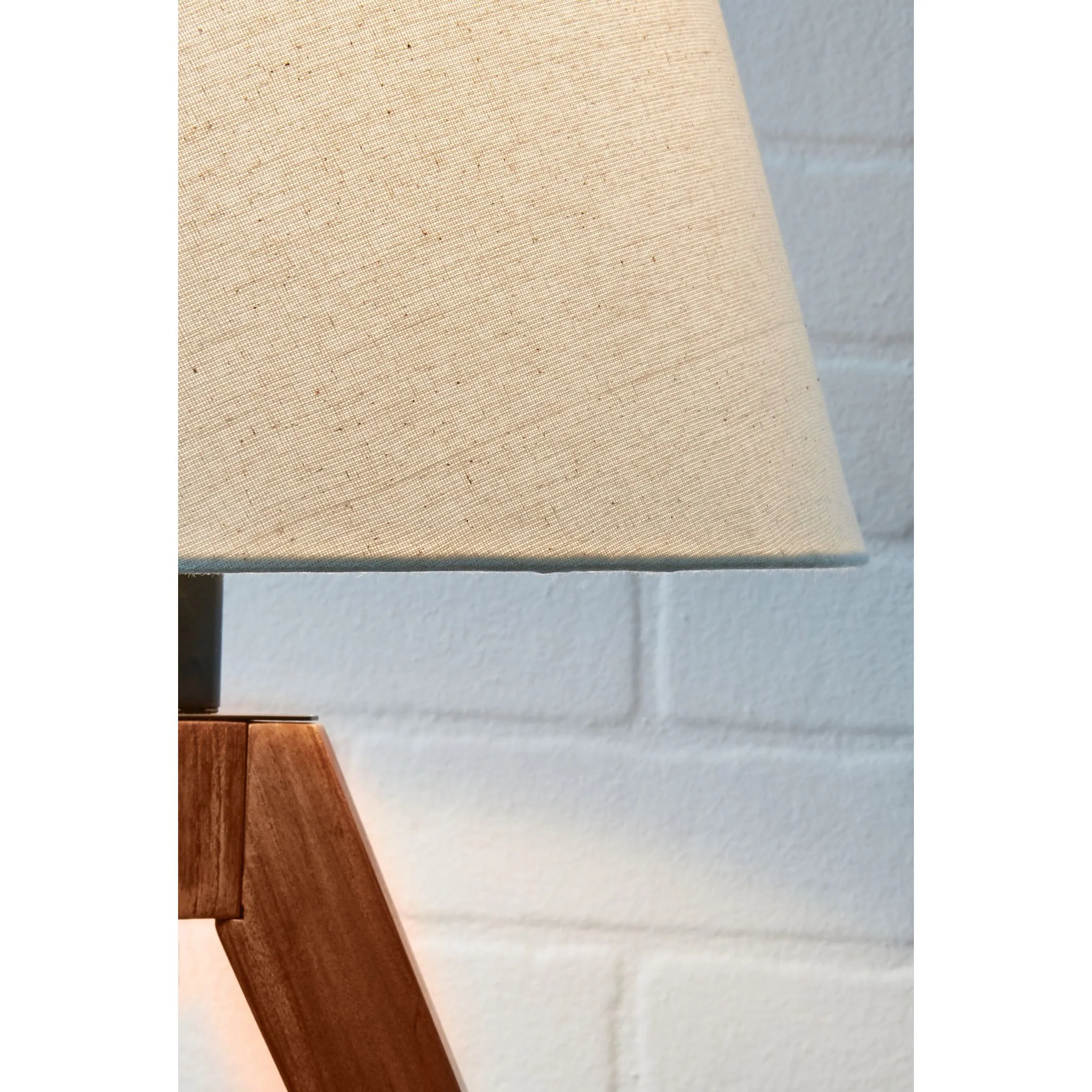 Laifland Table Lamp (Pair) - Image 3