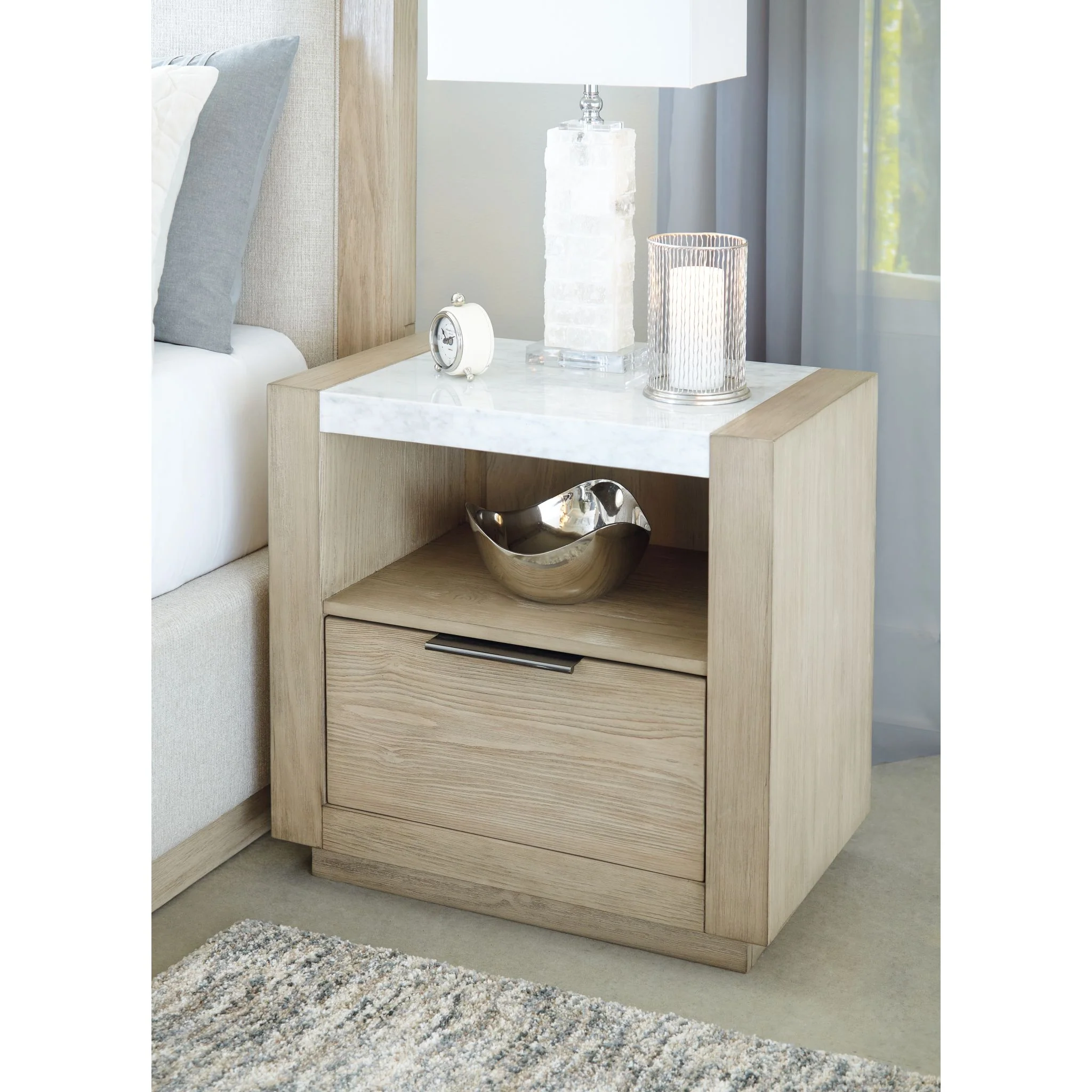 Hennington-Exclusive Nightstand - Image 3