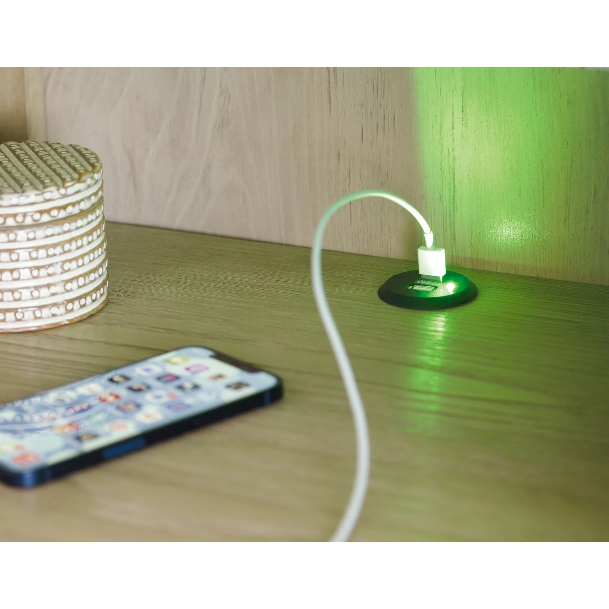 Hennington-Exclusive Nightstand - Image 7