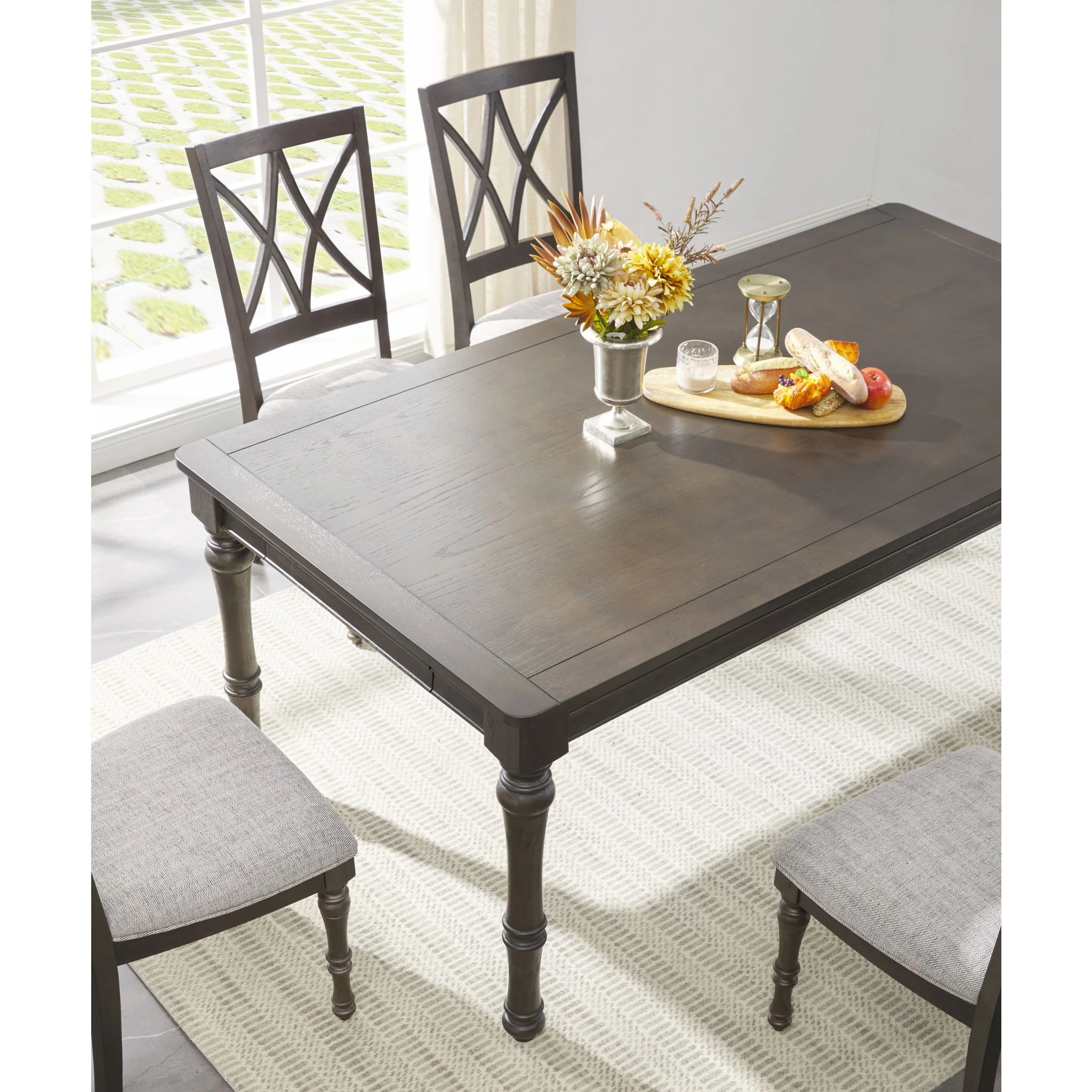 Lanceyard Dining Room - Image 4