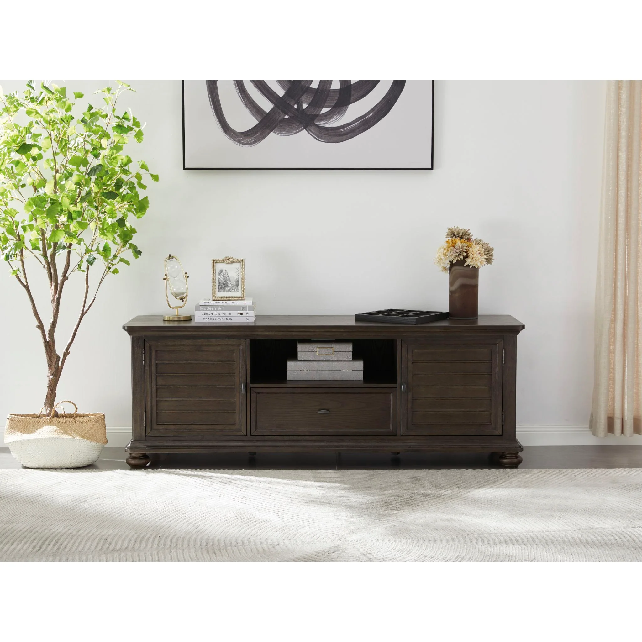 Lanceyard TV Stand - Image 2