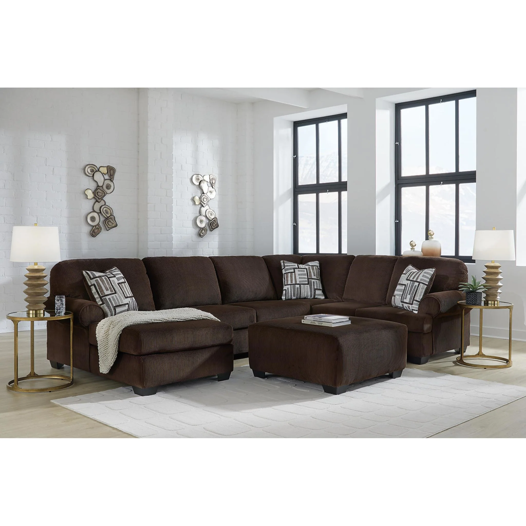 Landsings 3 Piece Sectional with Chaise - Image 9
