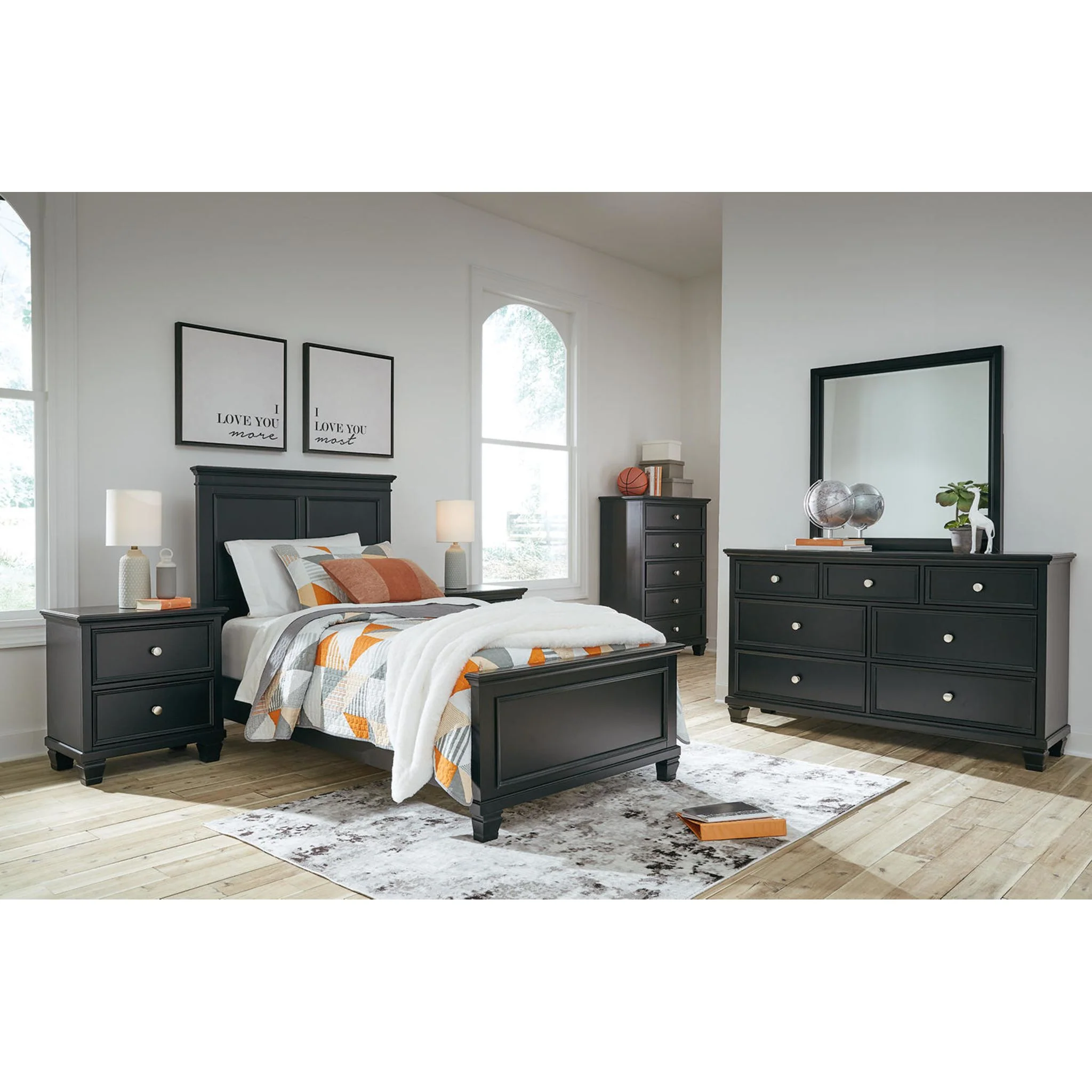 Lanolee Panel Bed - Image 8