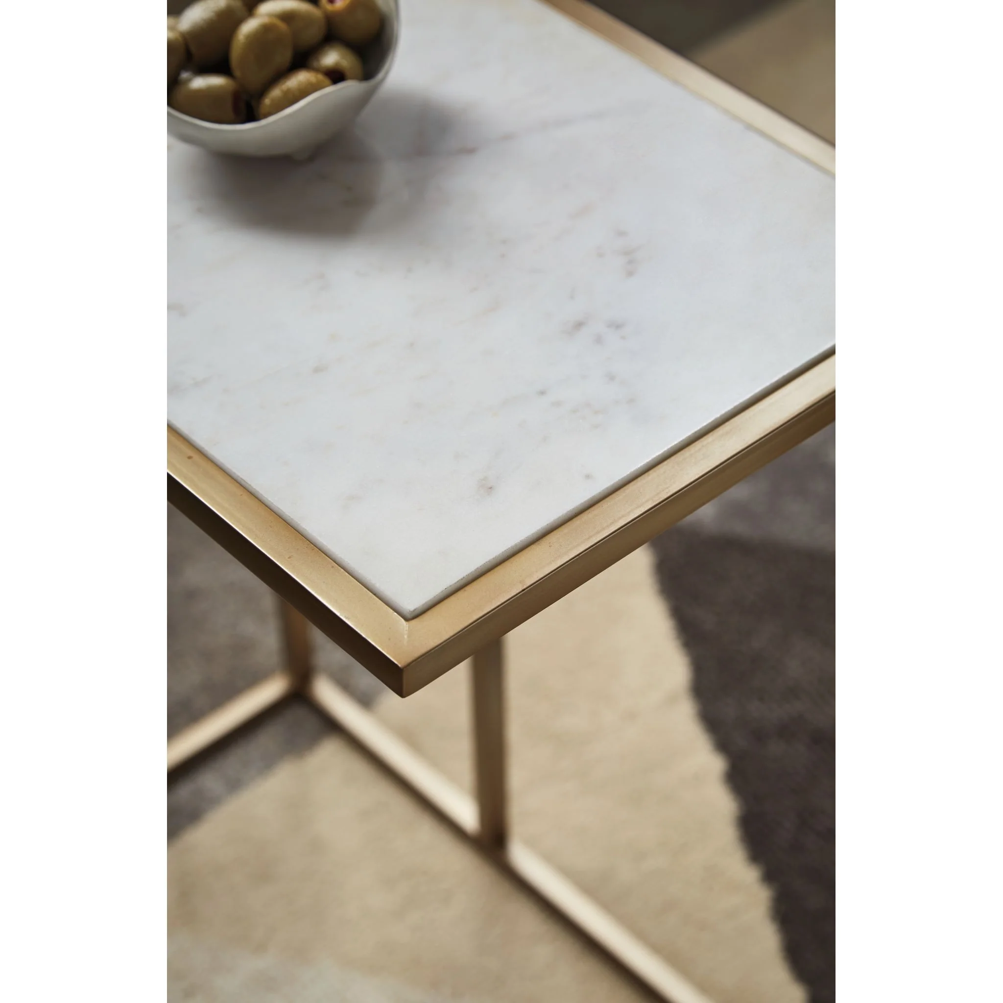 Lanport Accent Table - Image 8