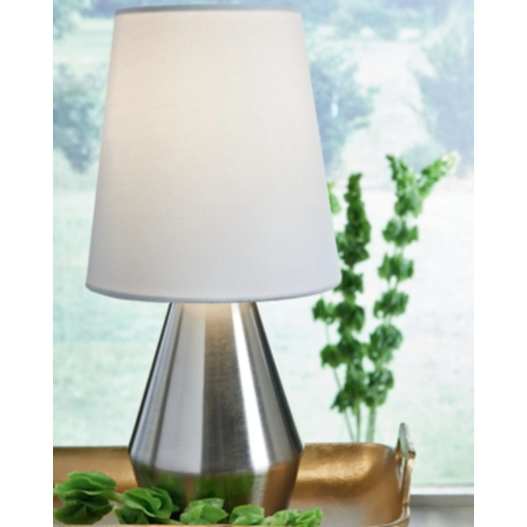 Lanry Table Lamp (Single) - Image 3