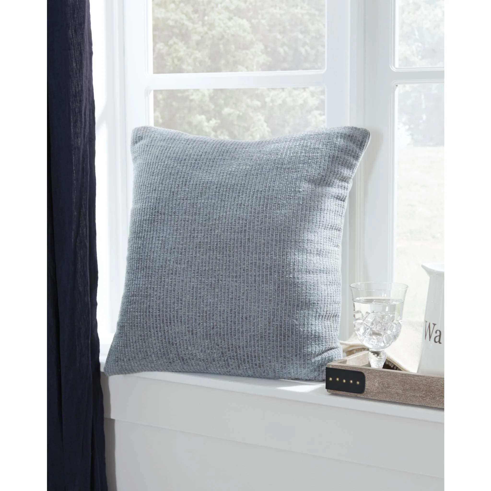 Larae Pillow - Image 2