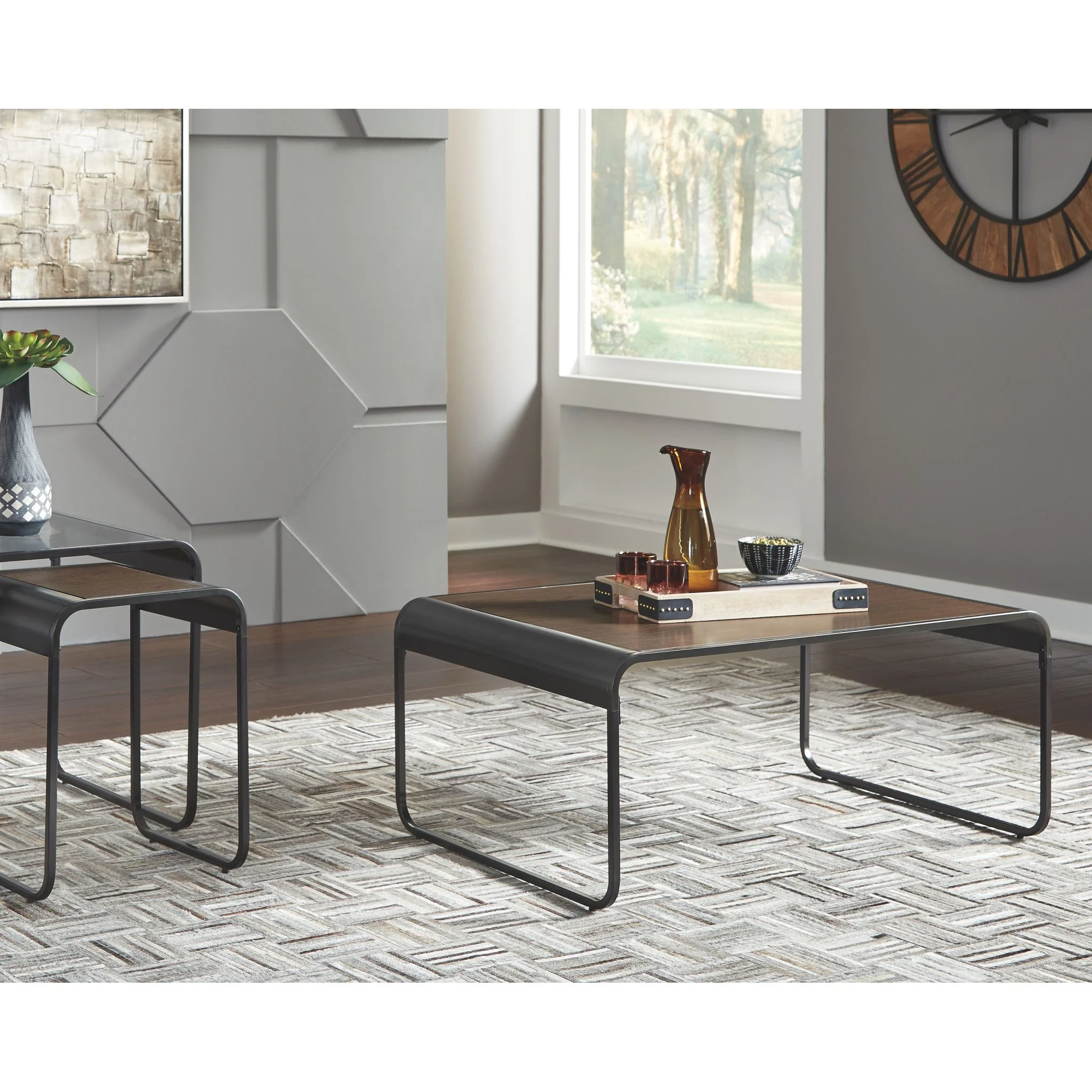 Larzeny Occasional Table Set (set of 3) - Image 2