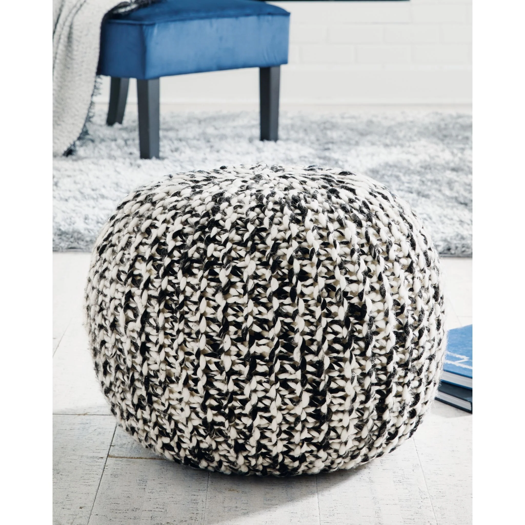 Latricia Pouf - Image 2