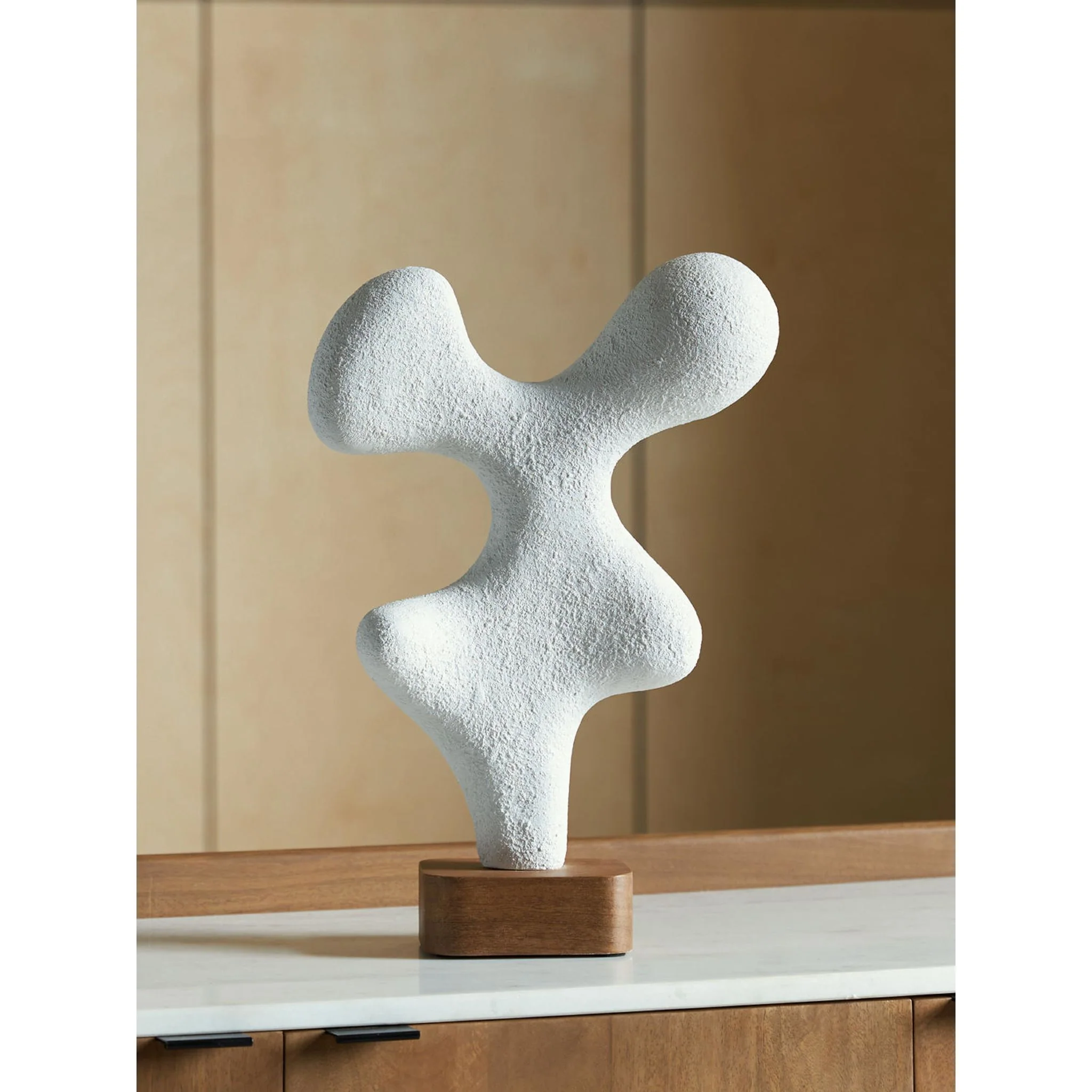 Lavarsen Sculpture - Image 3