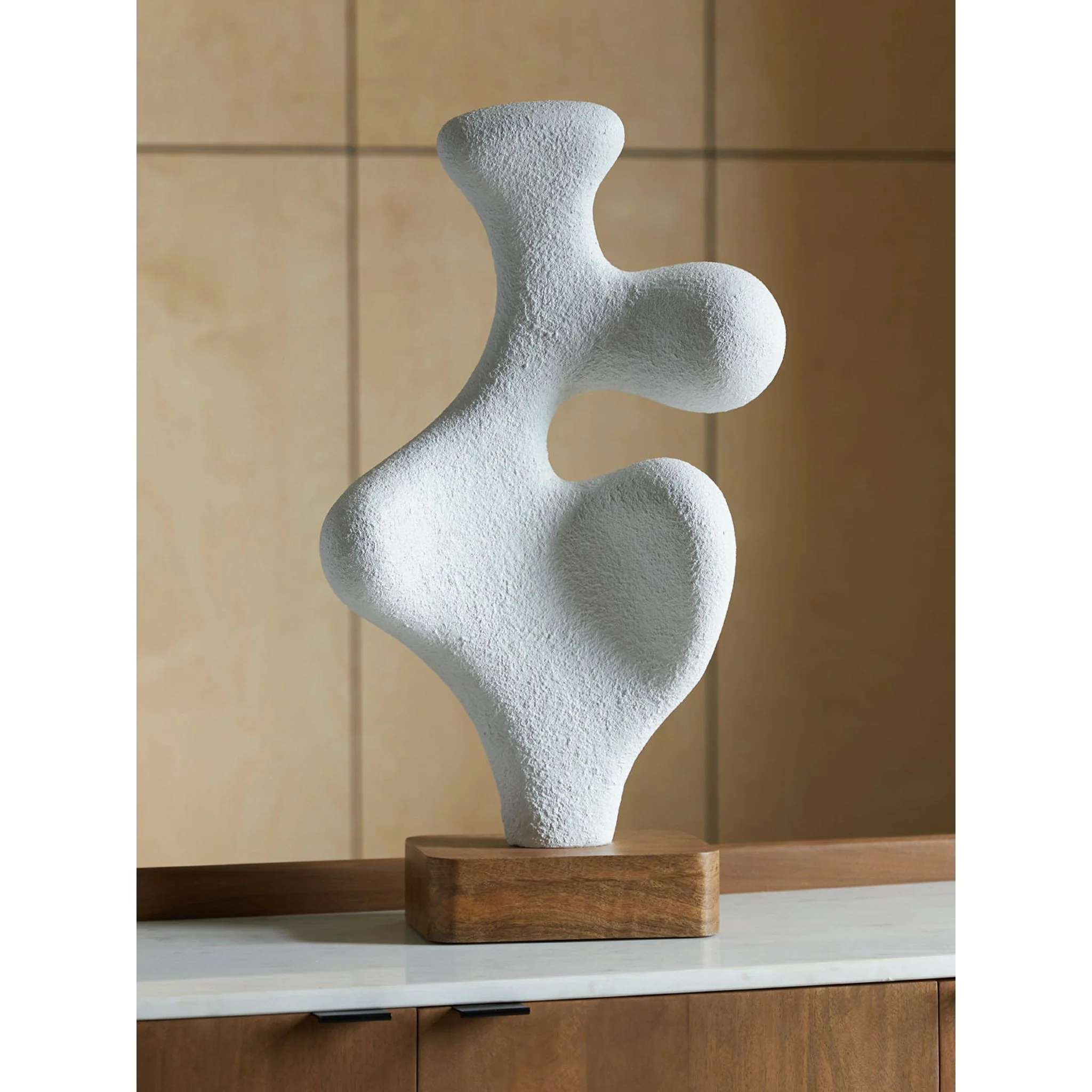 Lavarsen Sculpture - Image 3