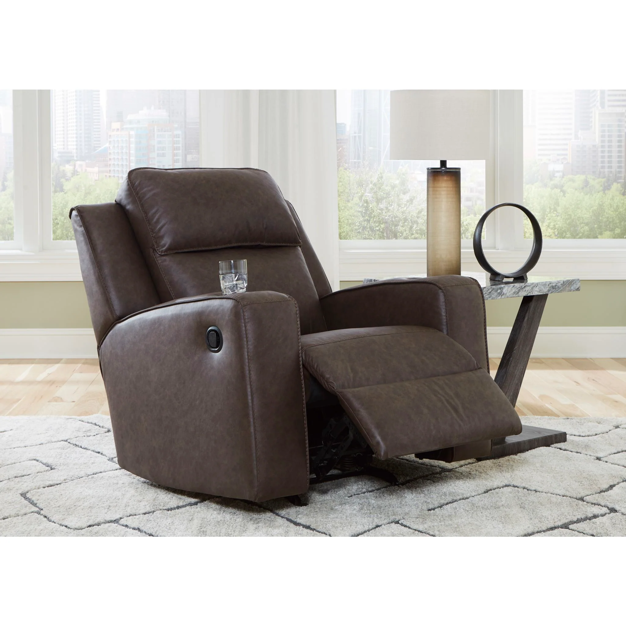 Lavenhorne Rocker Recliner - Image 16