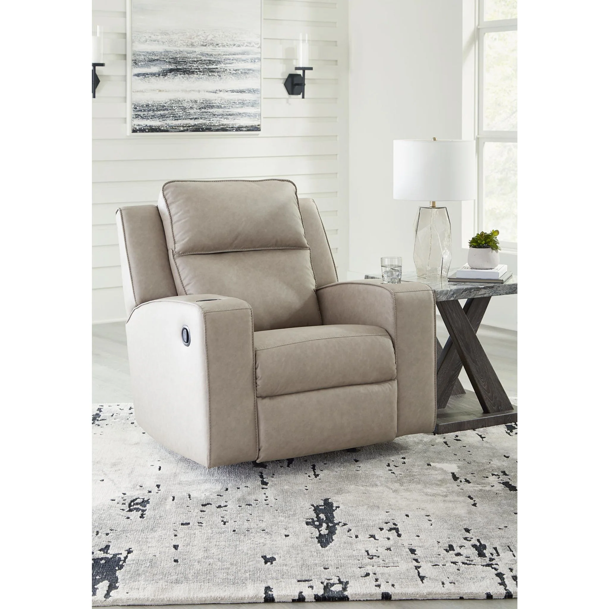 Lavenhorne Rocker Recliner - Image 2