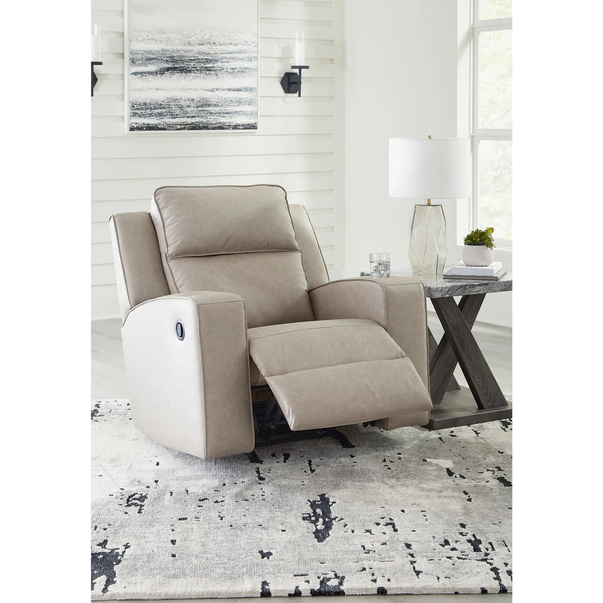 Lavenhorne Rocker Recliner - Image 3
