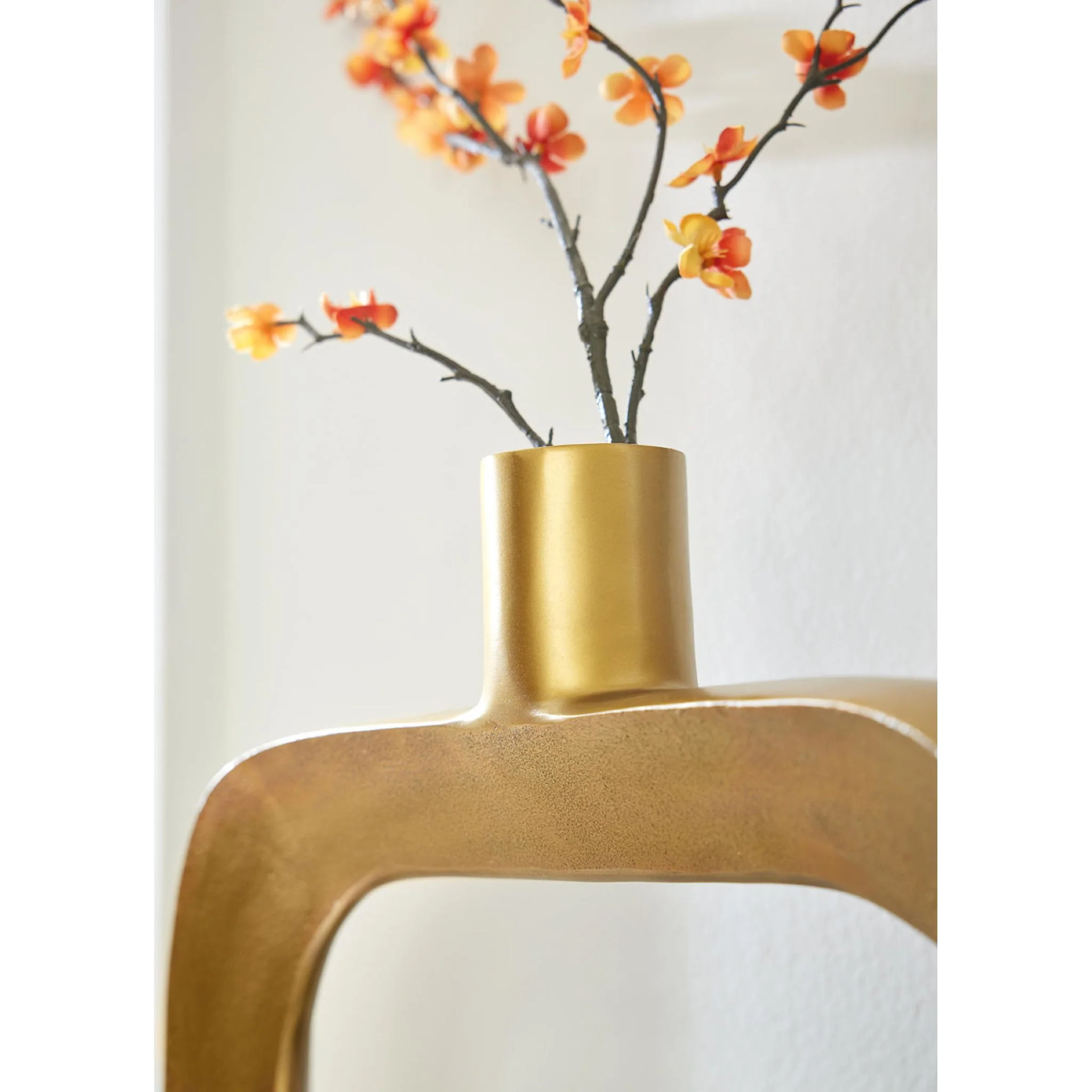 Lawtonville Vase - Image 4
