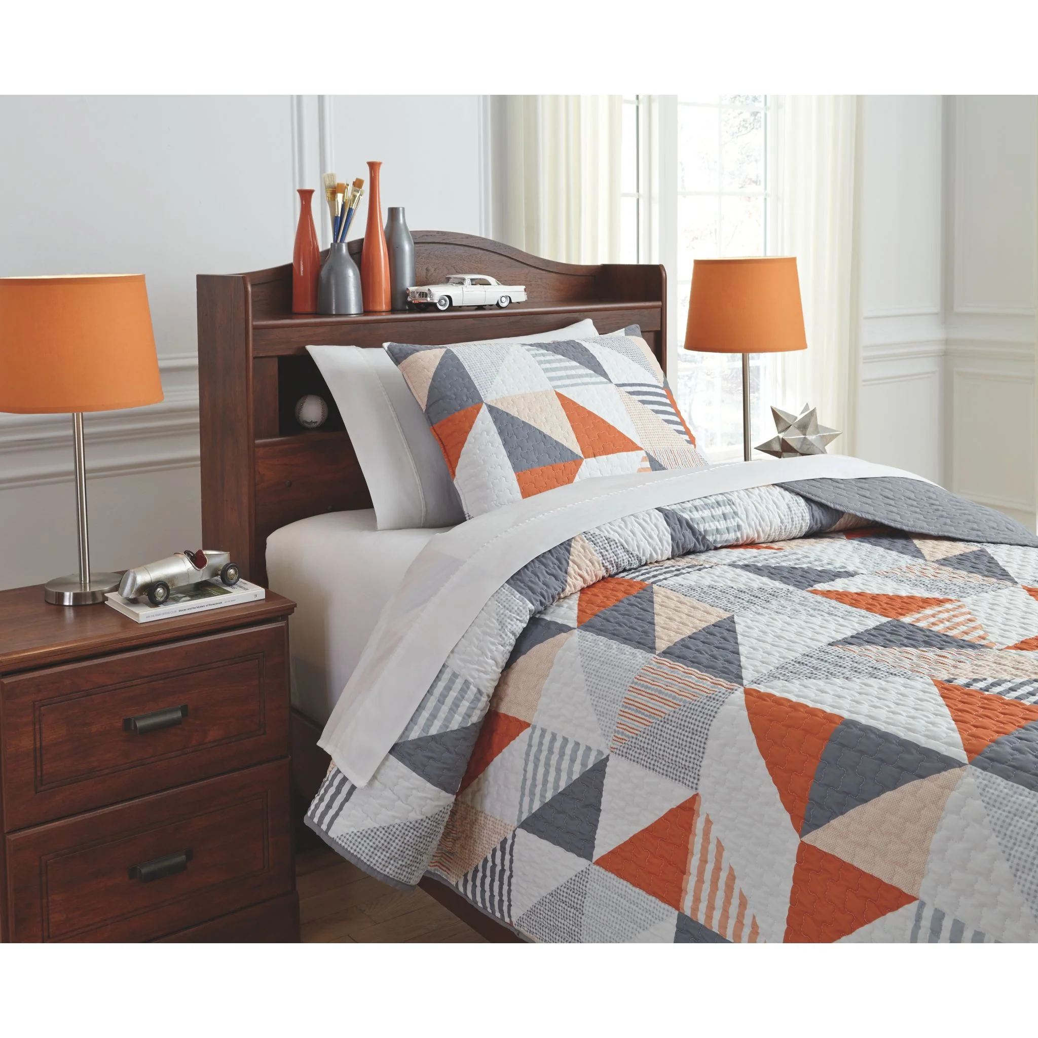 Layne Twin Coverlet Set - Image 3