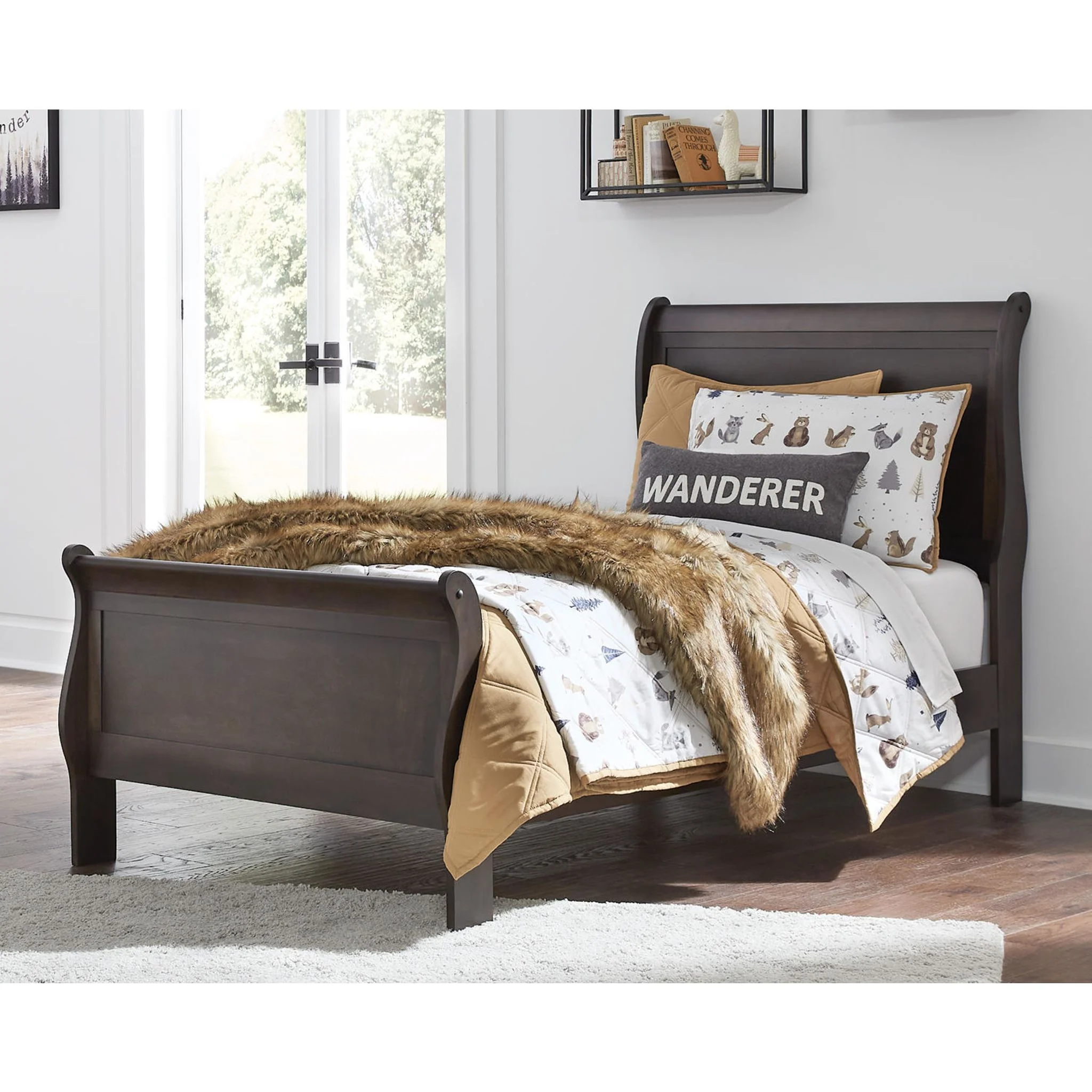 Leewarden 5 Piece Full Panel Bed w/(2) Underbed Storage - Image 6