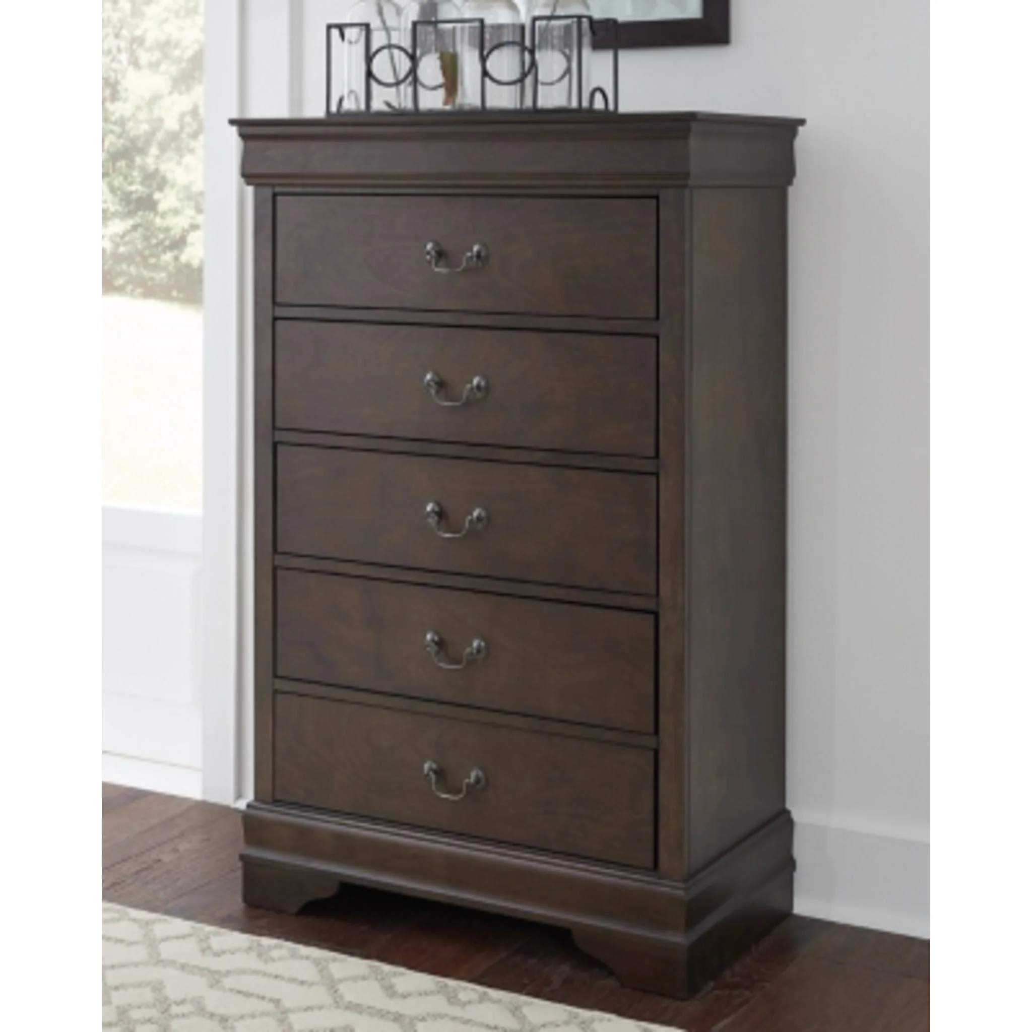 Leewarden Chest - Image 8