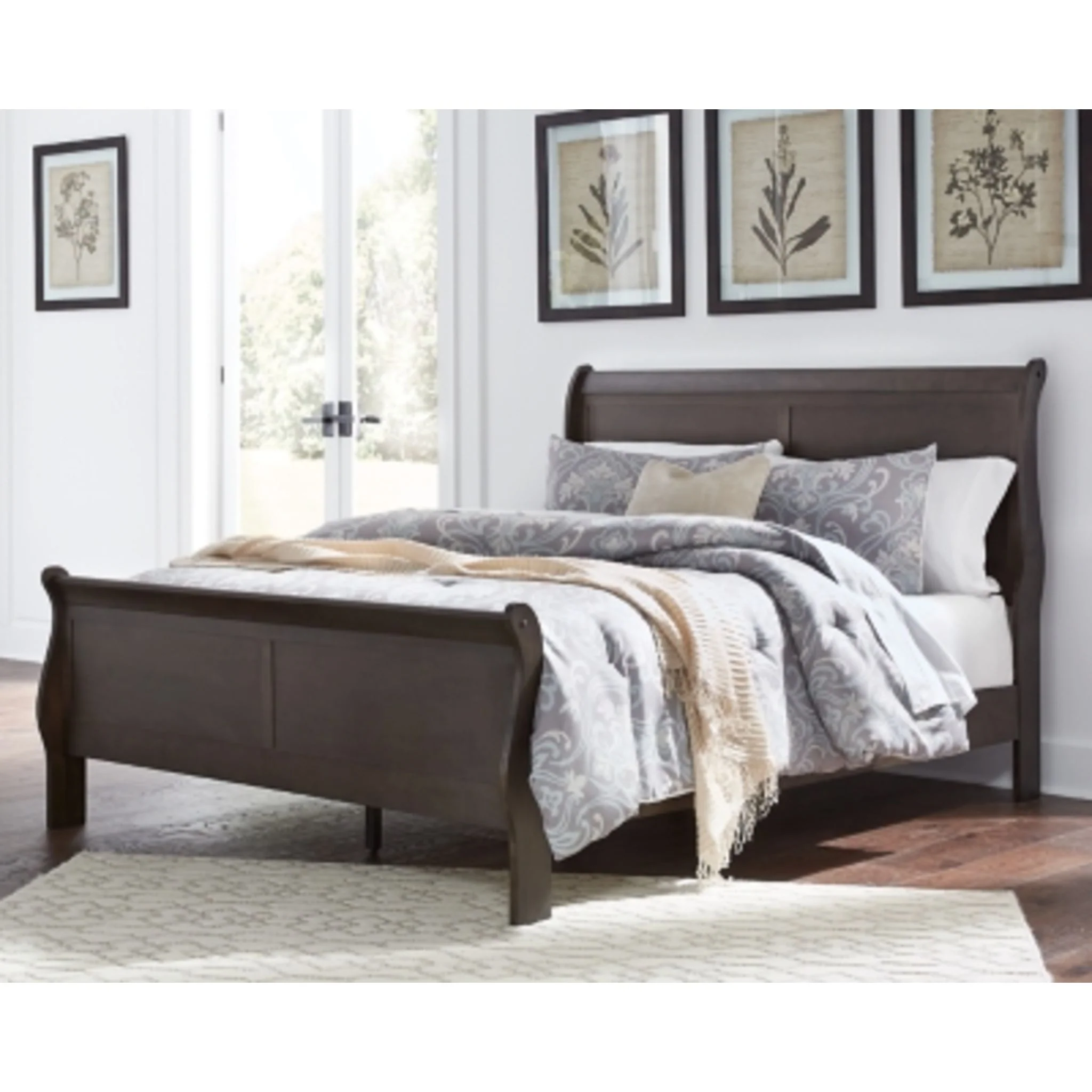 Leewarden Queen Bed - Image 5