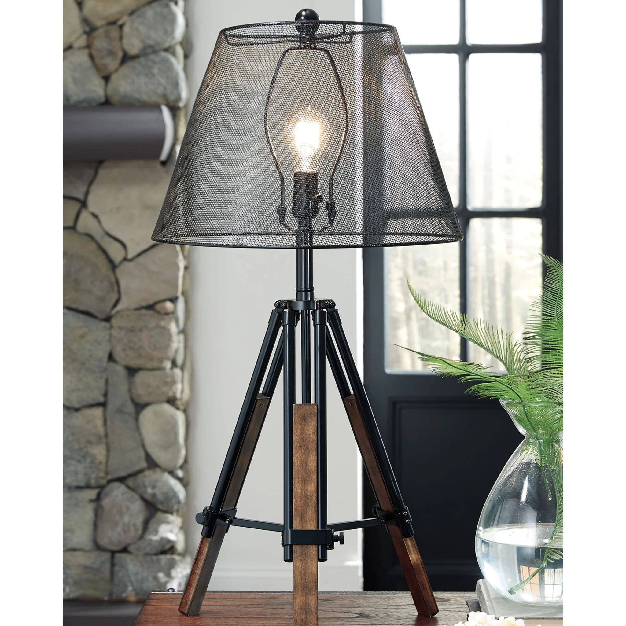 Leolyn Table Lamp (Single) - Image 2
