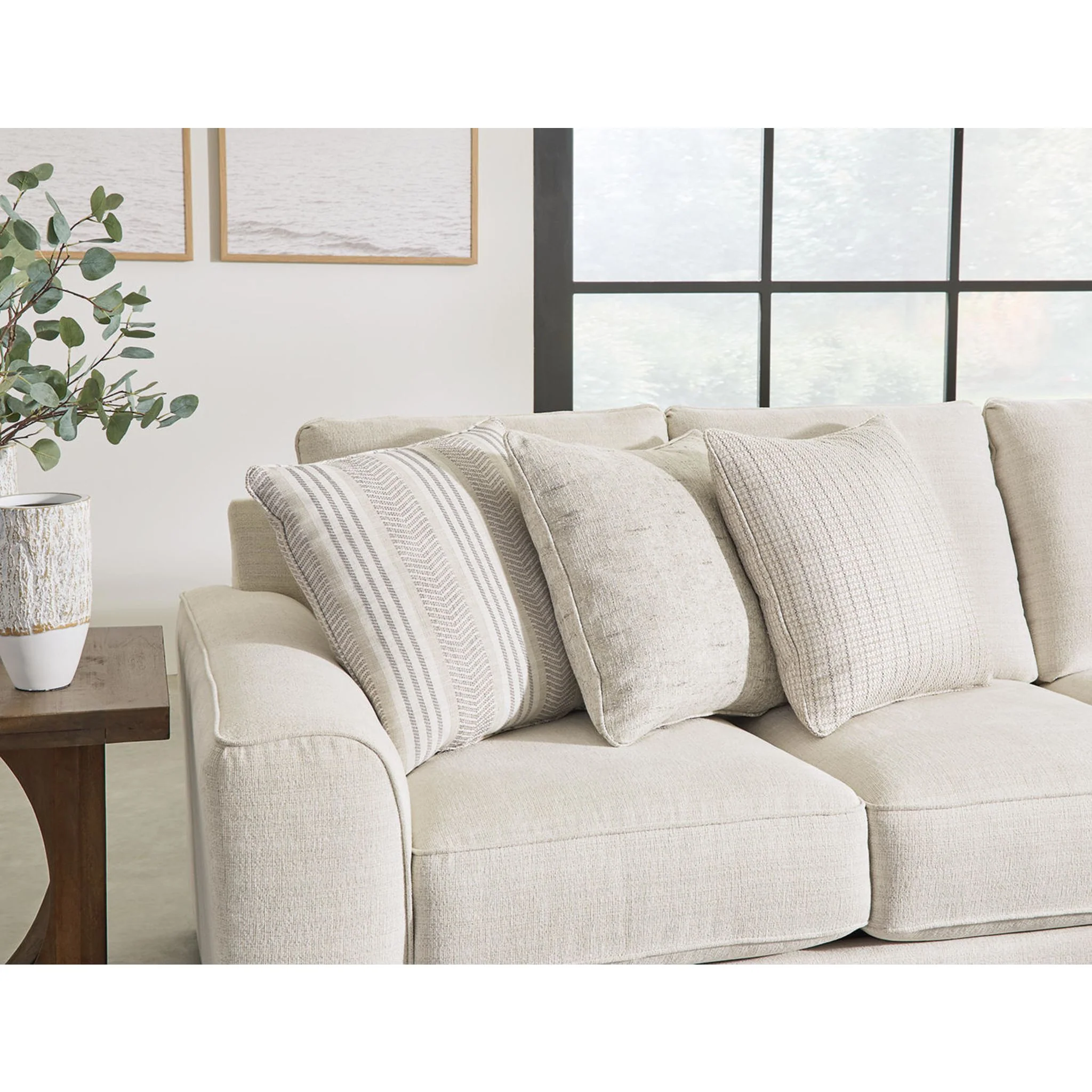 Lerenza-Exclusive 5 Piece Sectional with Chaise - Image 13