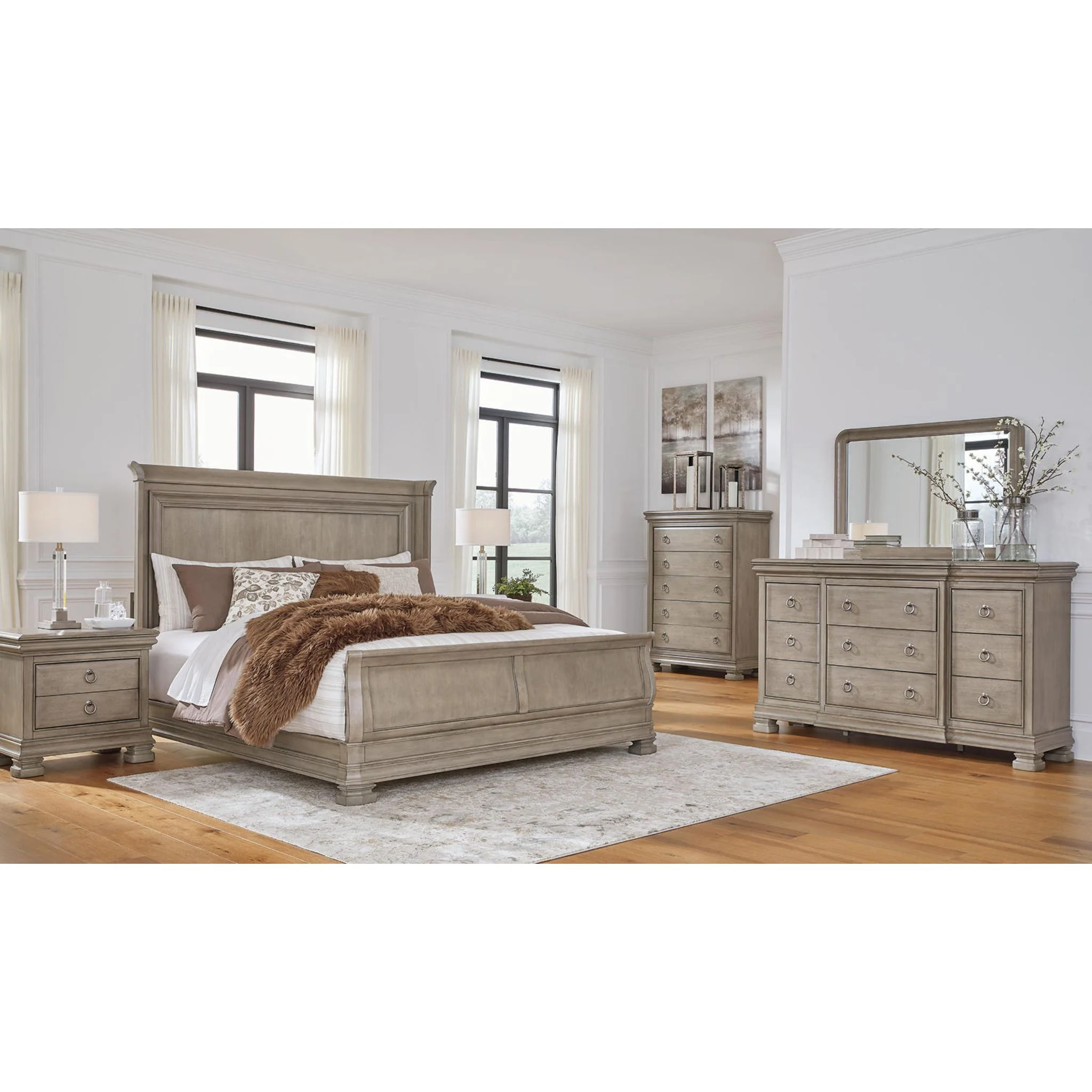 Lexorne Dresser and Mirror - Image 13