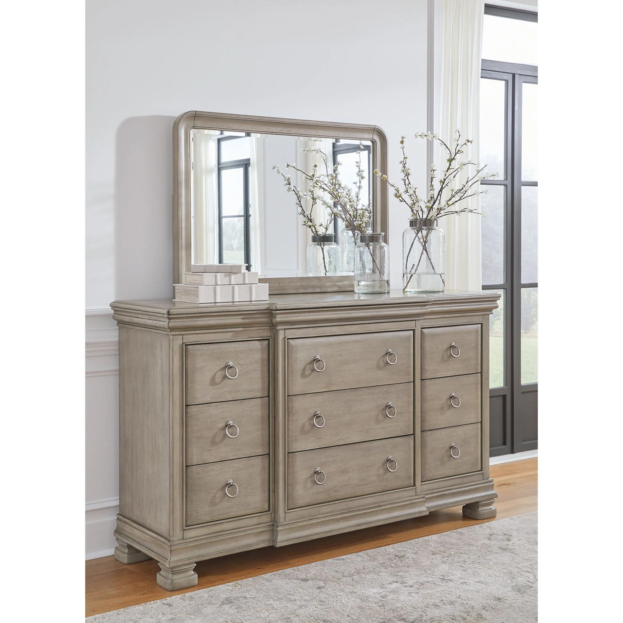 Lexorne Dresser and Mirror - Image 8