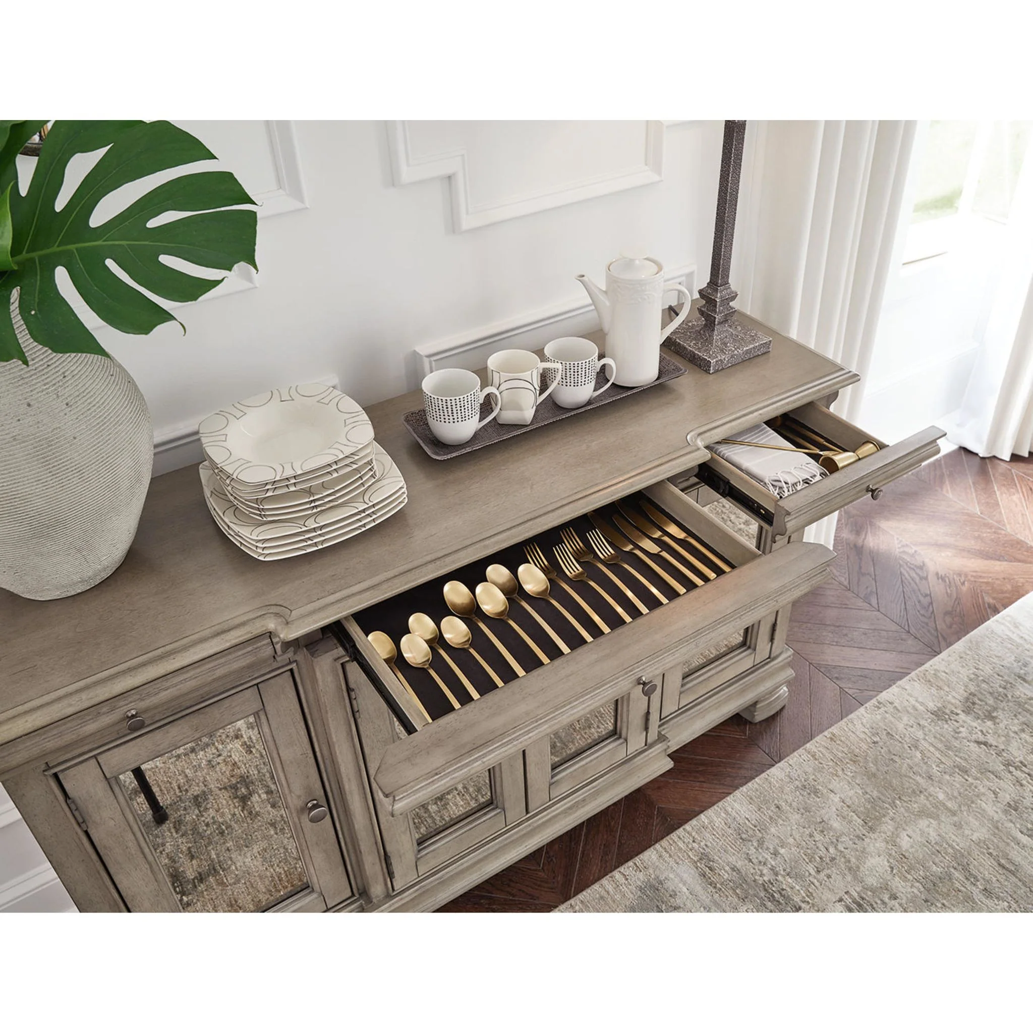 Lexorne Dining Server - Image 5