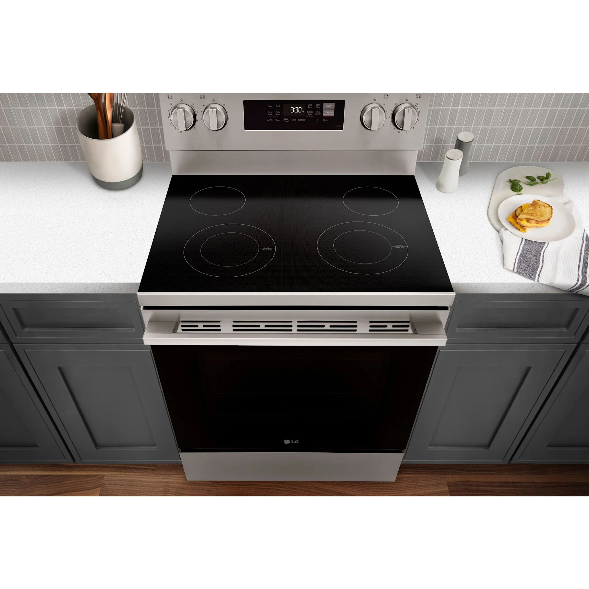 LG 30" Elec. 6.3 cu ft. Range | Probake, EasyClean® & Smart , Stainless, Freestanding - Stainless Steel (LREN6321YE) - Image 12