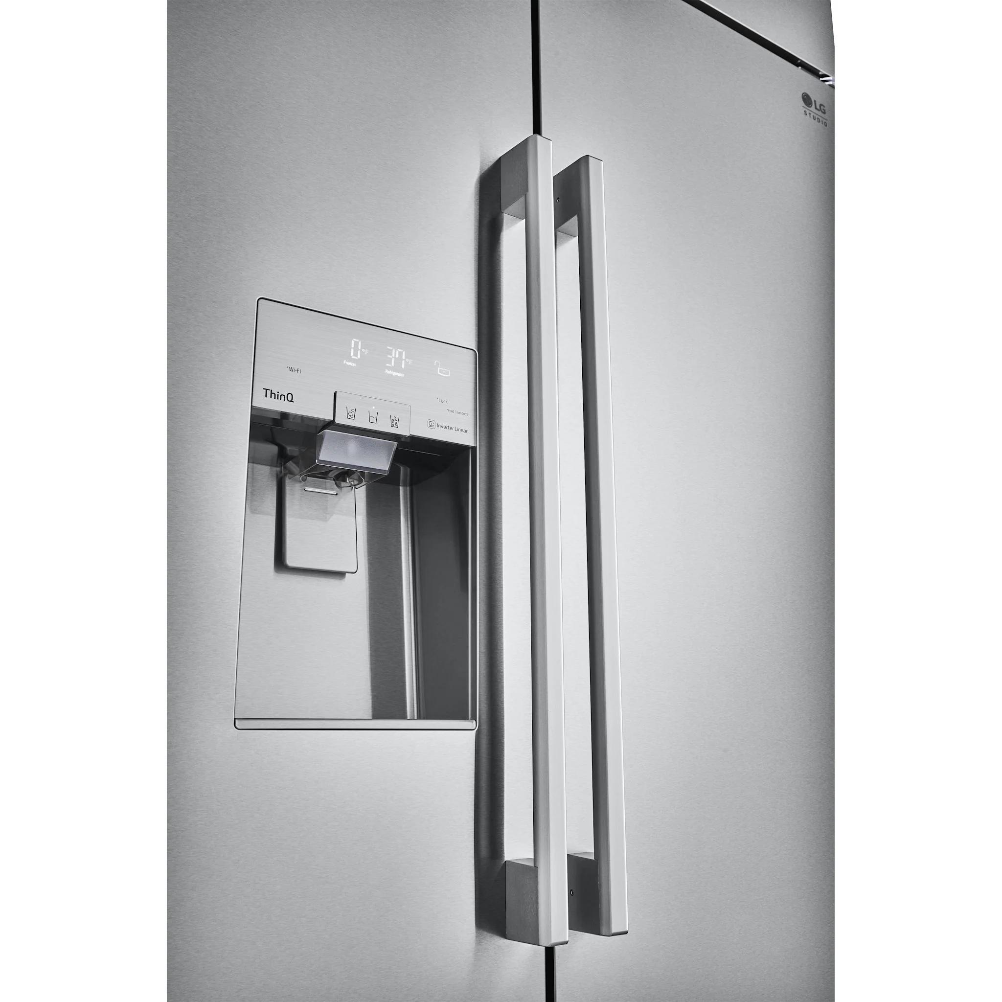 LG Studio 26 cu. ft. Smart Side-by-Side Built-In Refrigerator with Ice & Water - Stainless (SRSXB2622S) - Image 4