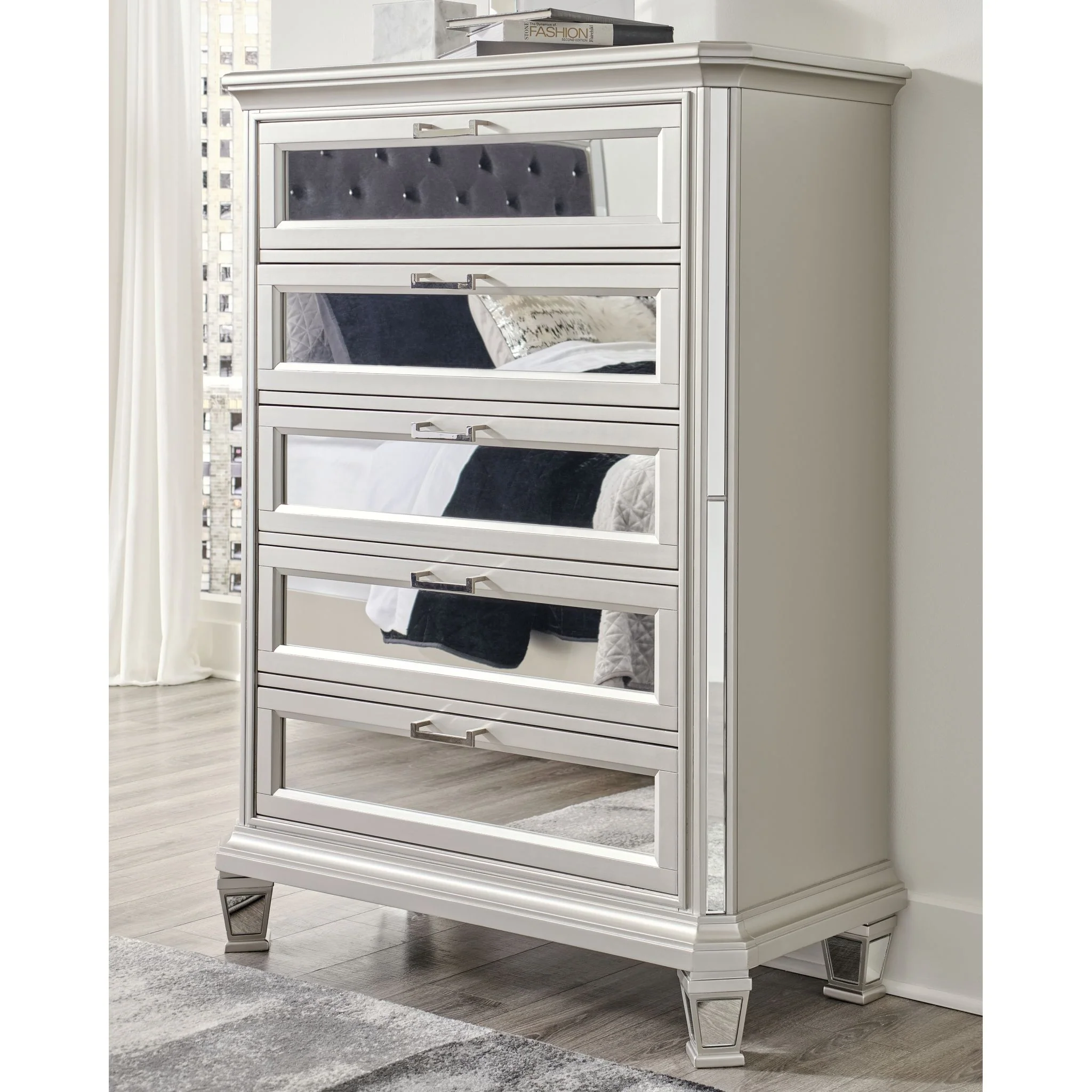 Lindenfield Chest - Image 2