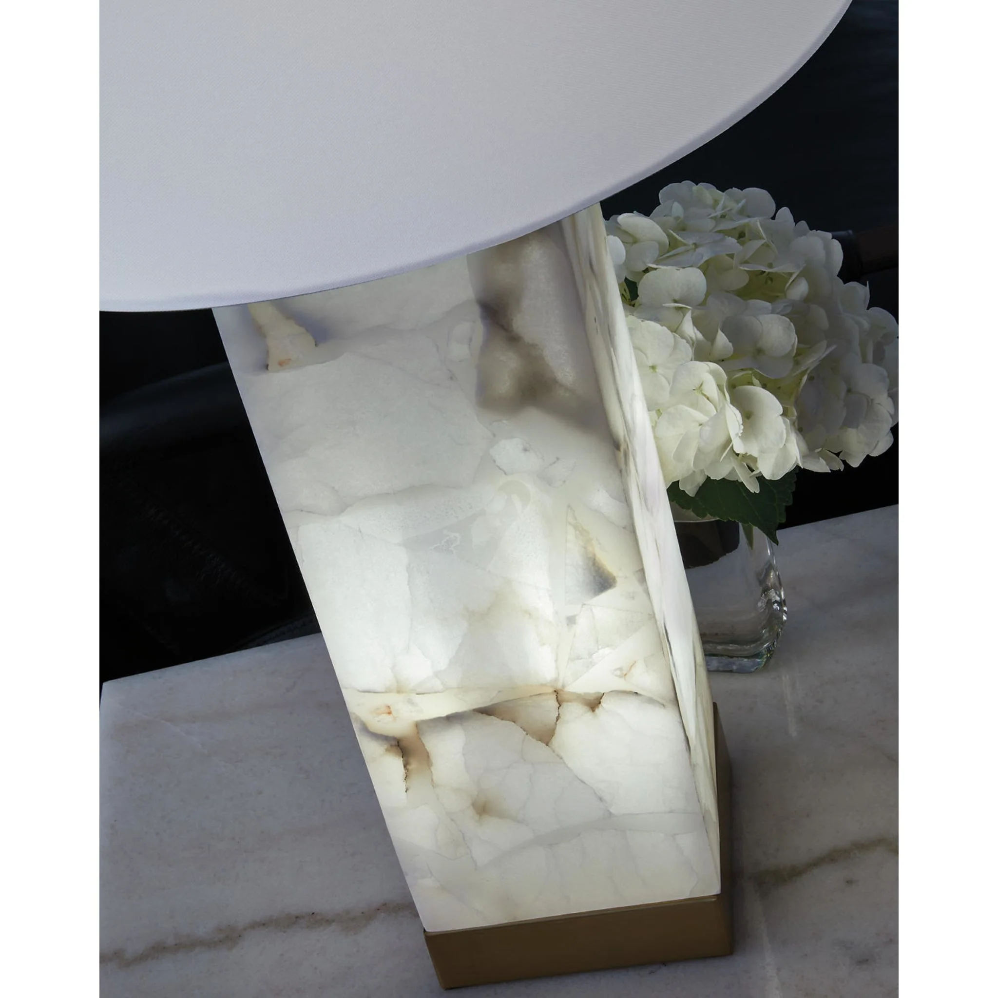 Linderfield Table Lamp - Image 4