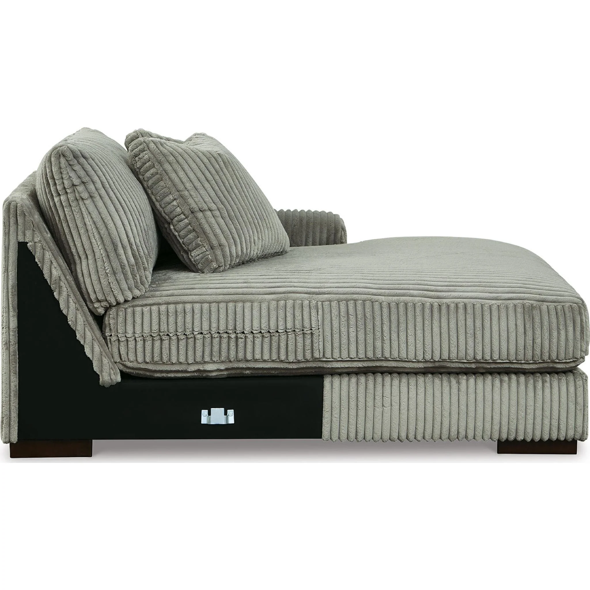 Lindyn 3 Piece Sectional with Chaise - Image 44