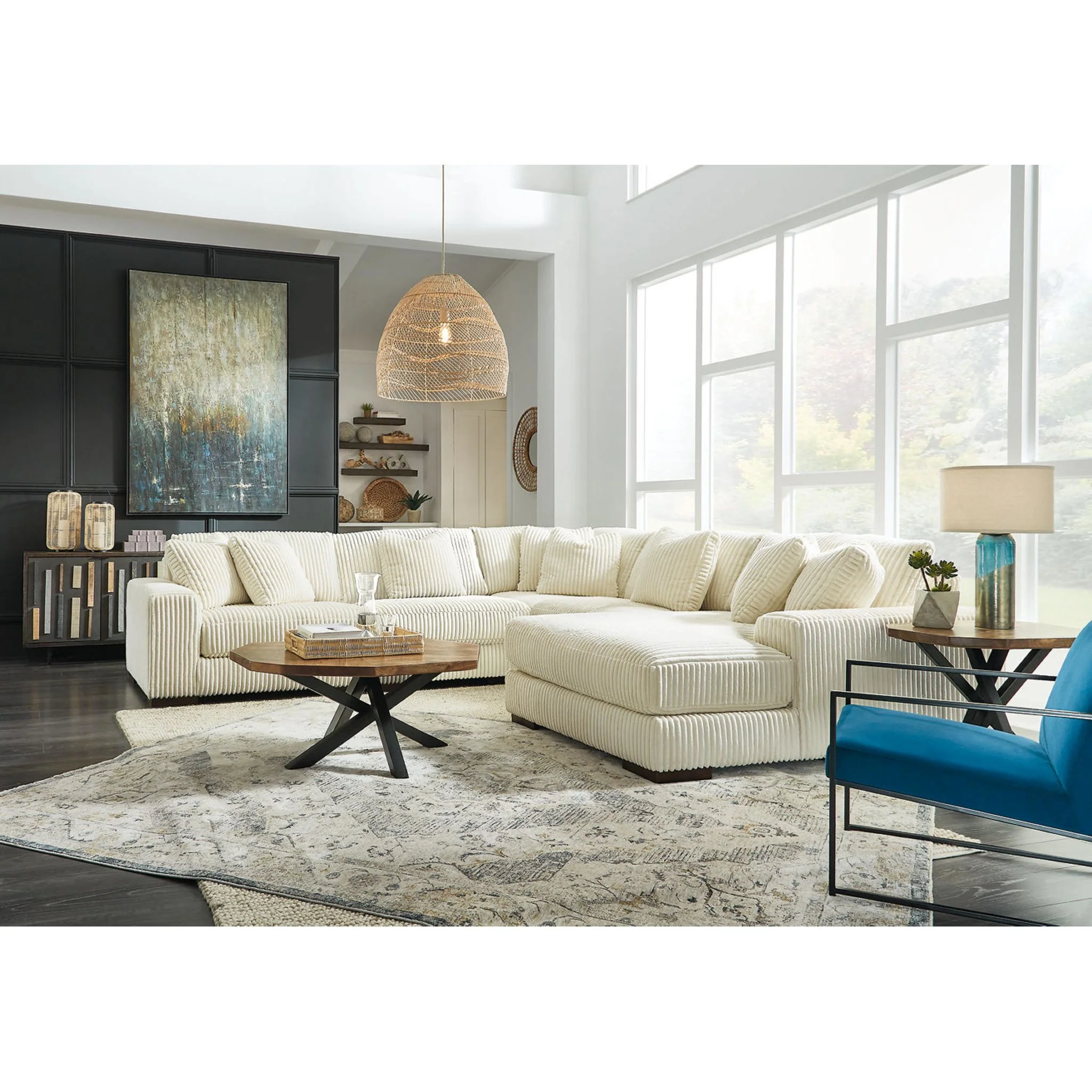 Lindyn 4 Piece Sectional with Chaise - Image 13