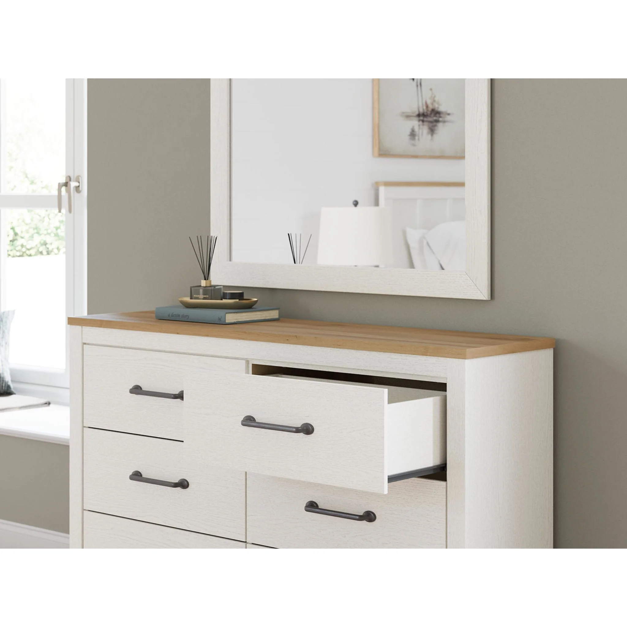 Linnocreek Dresser and Mirror - Image 6