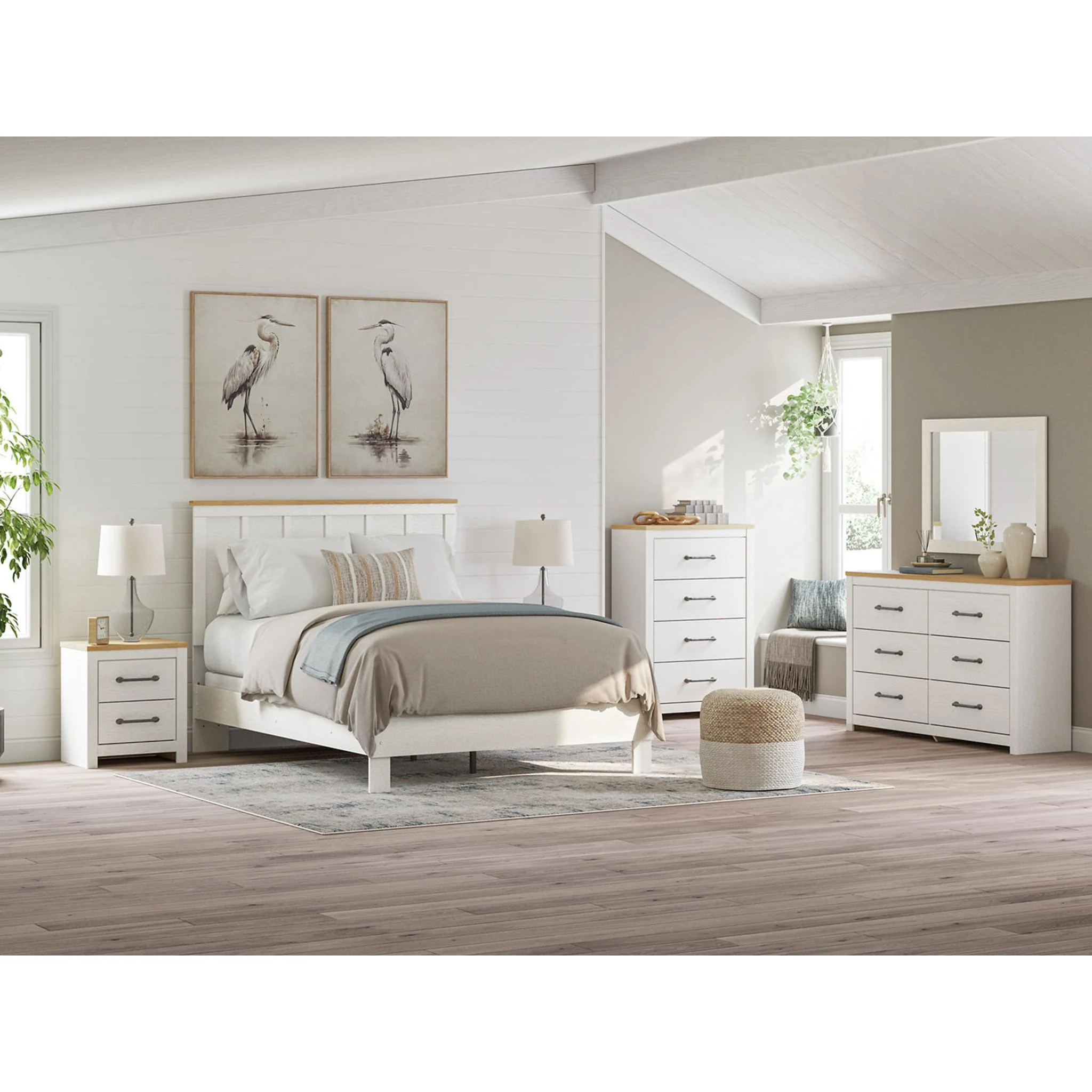 Linnocreek Queen Panel Bed - Image 2