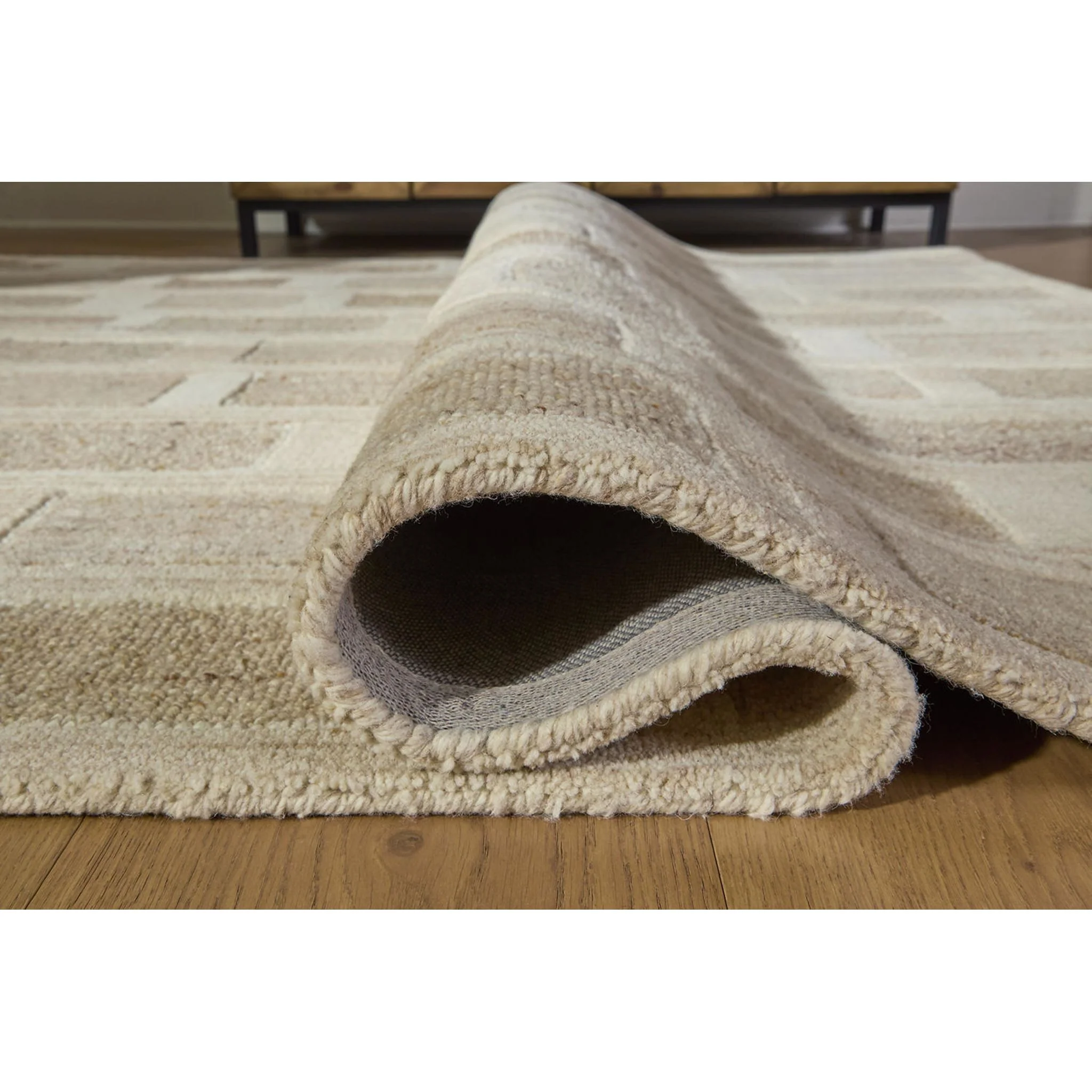 Lisgrove Area Rug - Image 4