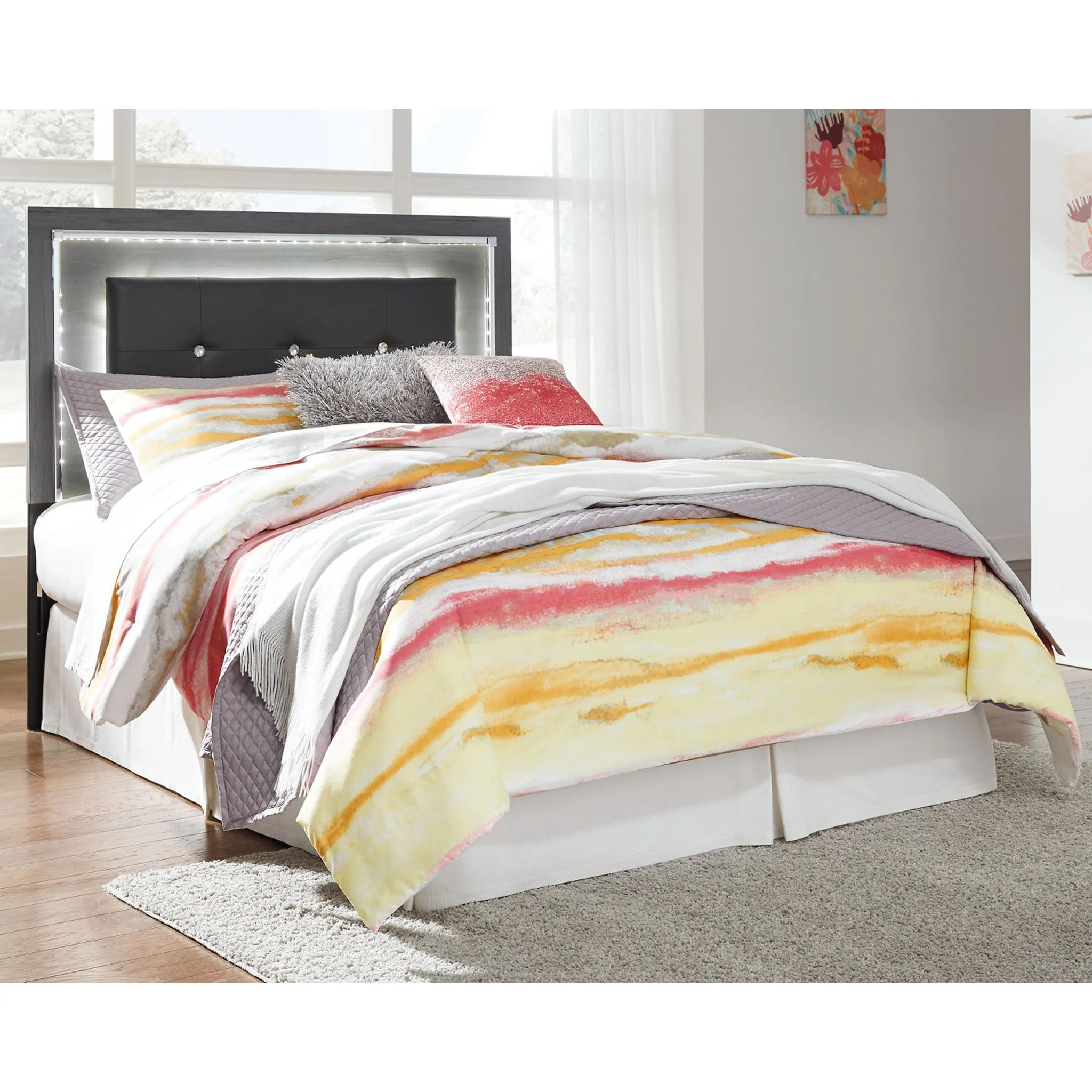 Lodanna Full Panel Headboard - Image 10